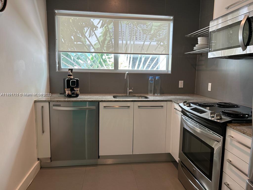 1818 MERIDIAN HOUSE CONDO - Residential