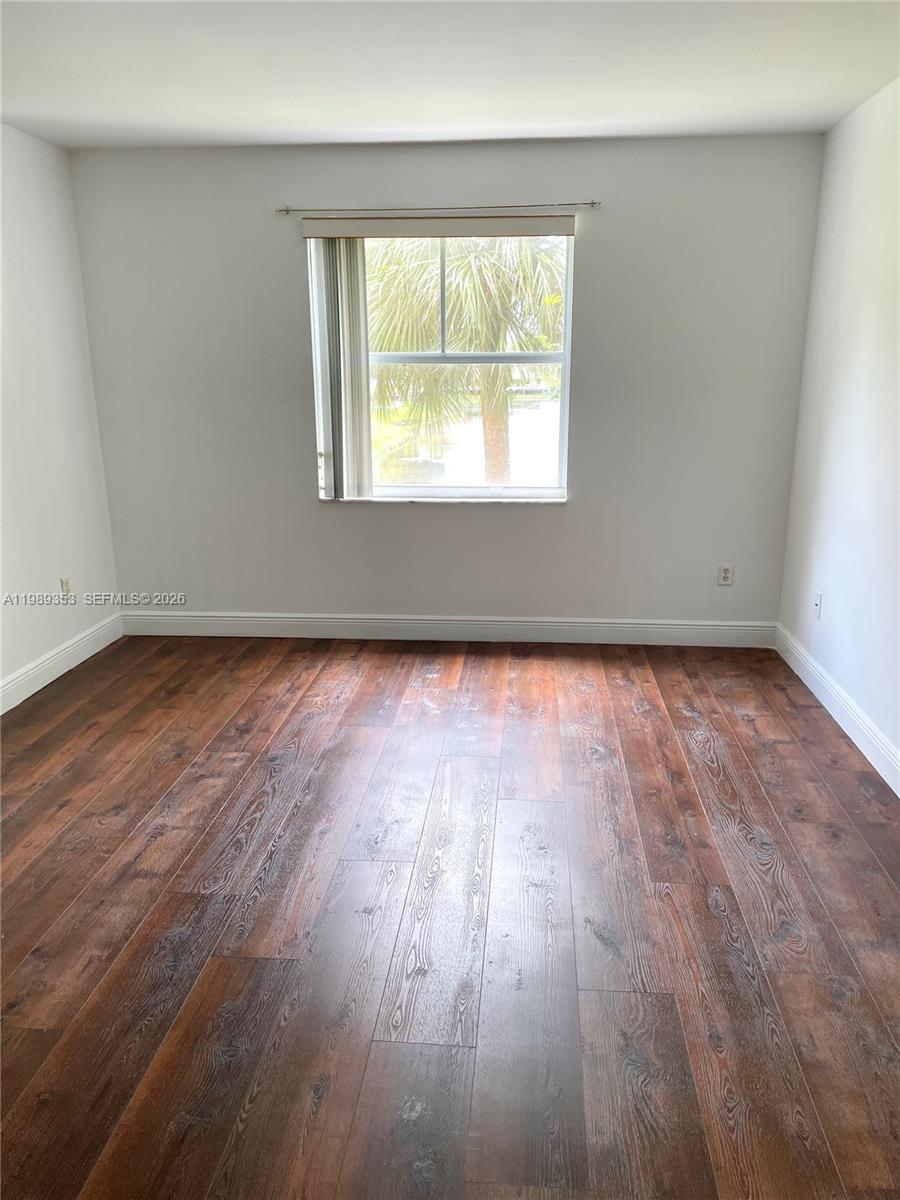 LA VIA CONDO - Residential
