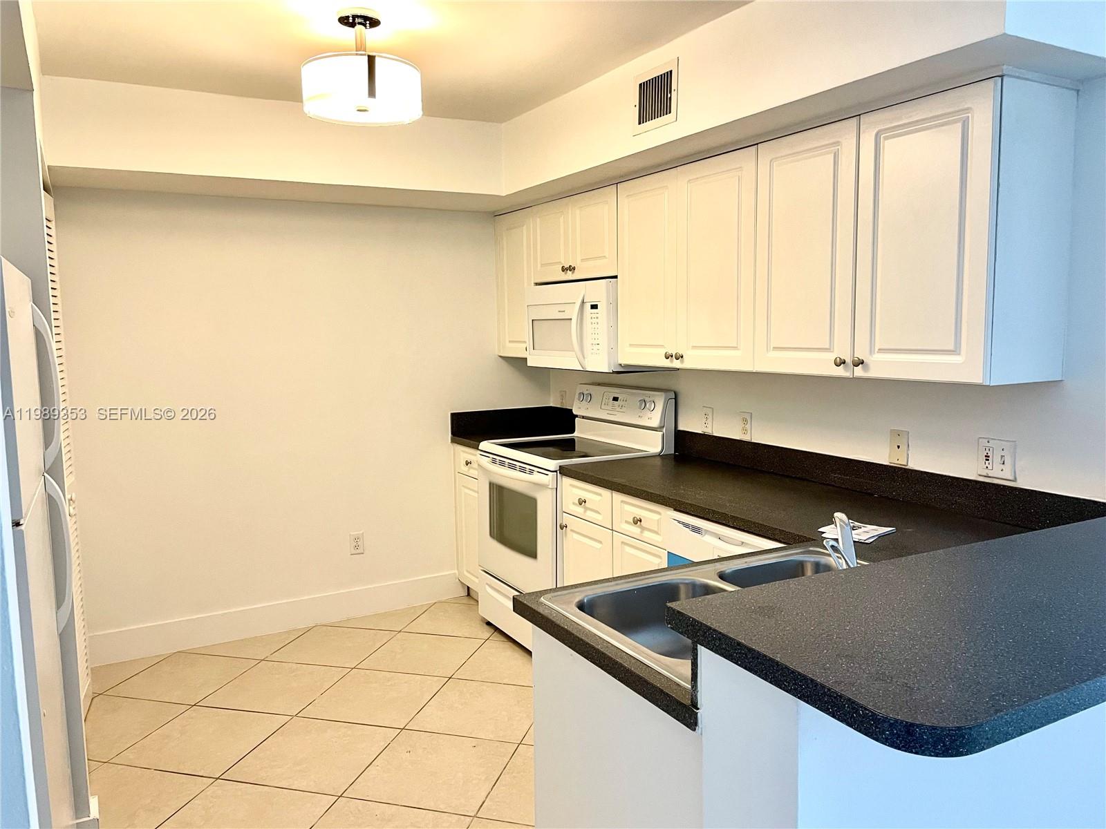 LA VIA CONDO - Residential
