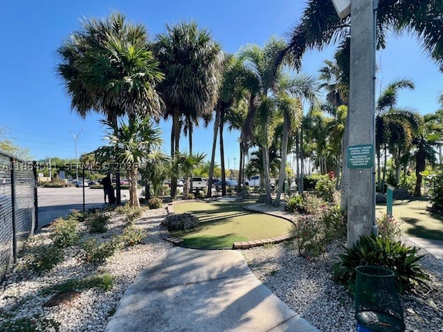 HERMAN HILLS - Residential
