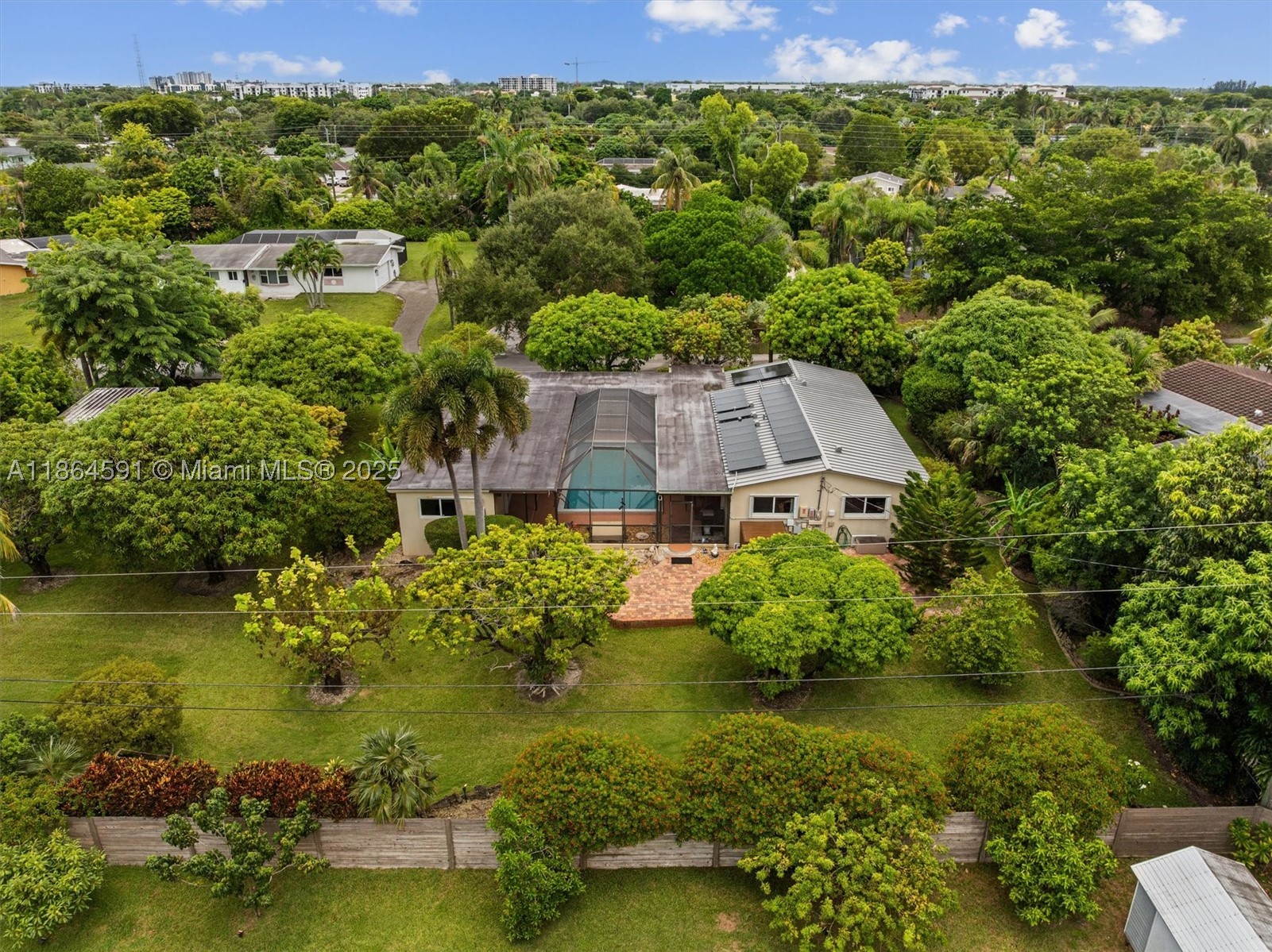 HERMAN HILLS - Residential
