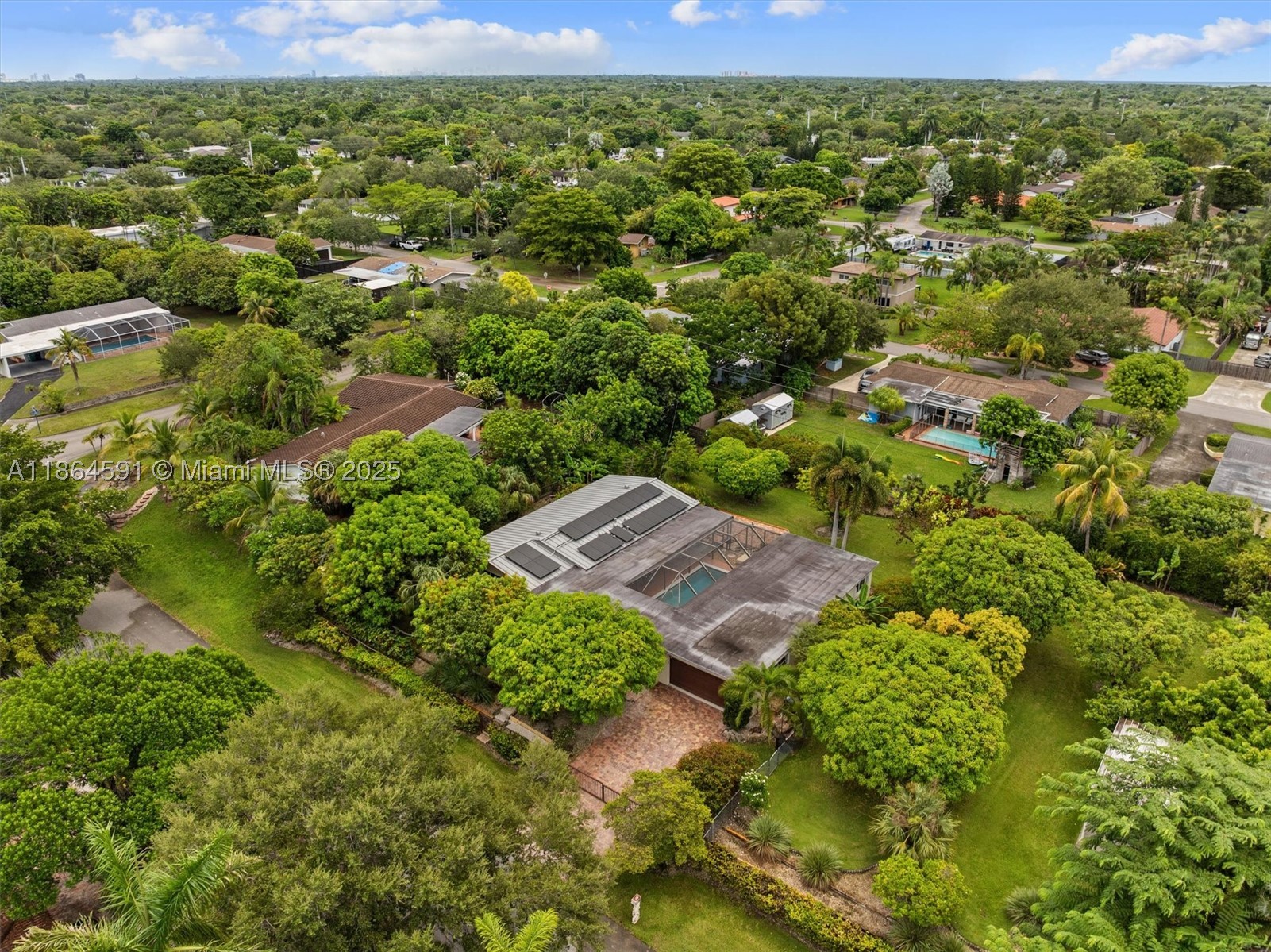HERMAN HILLS - Residential