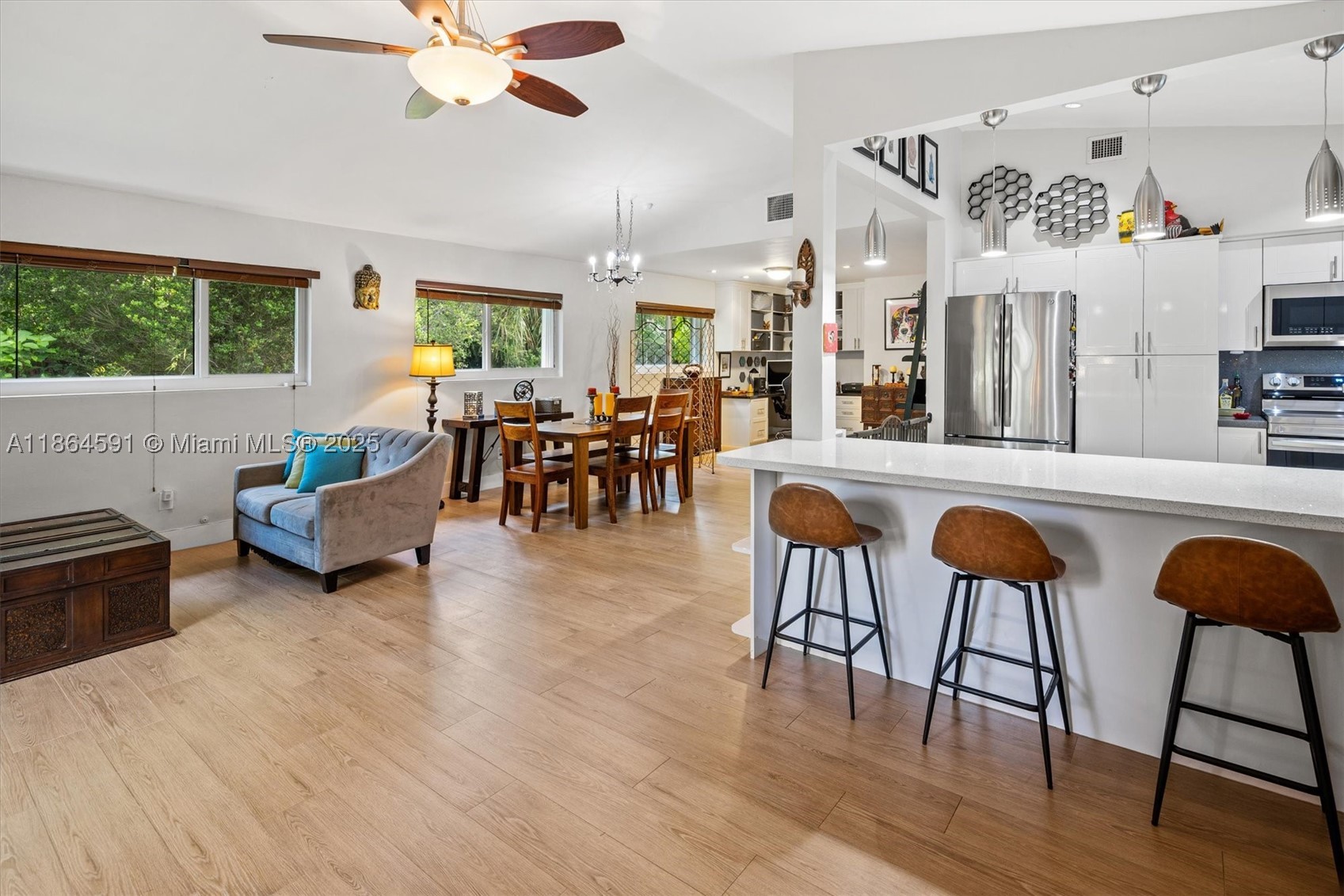 HERMAN HILLS - Residential