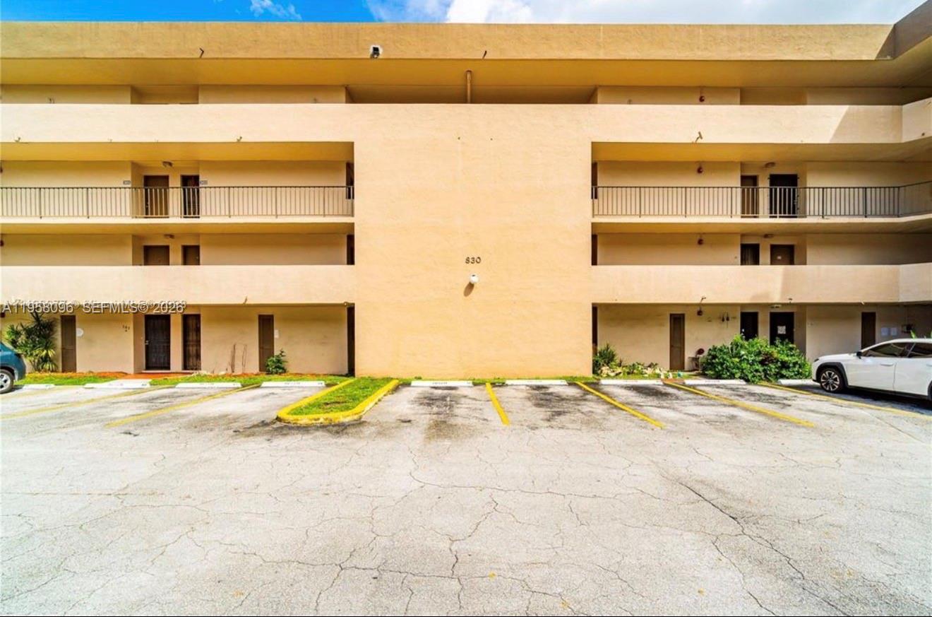 PINEBARK CONDO NO 1 - Residential