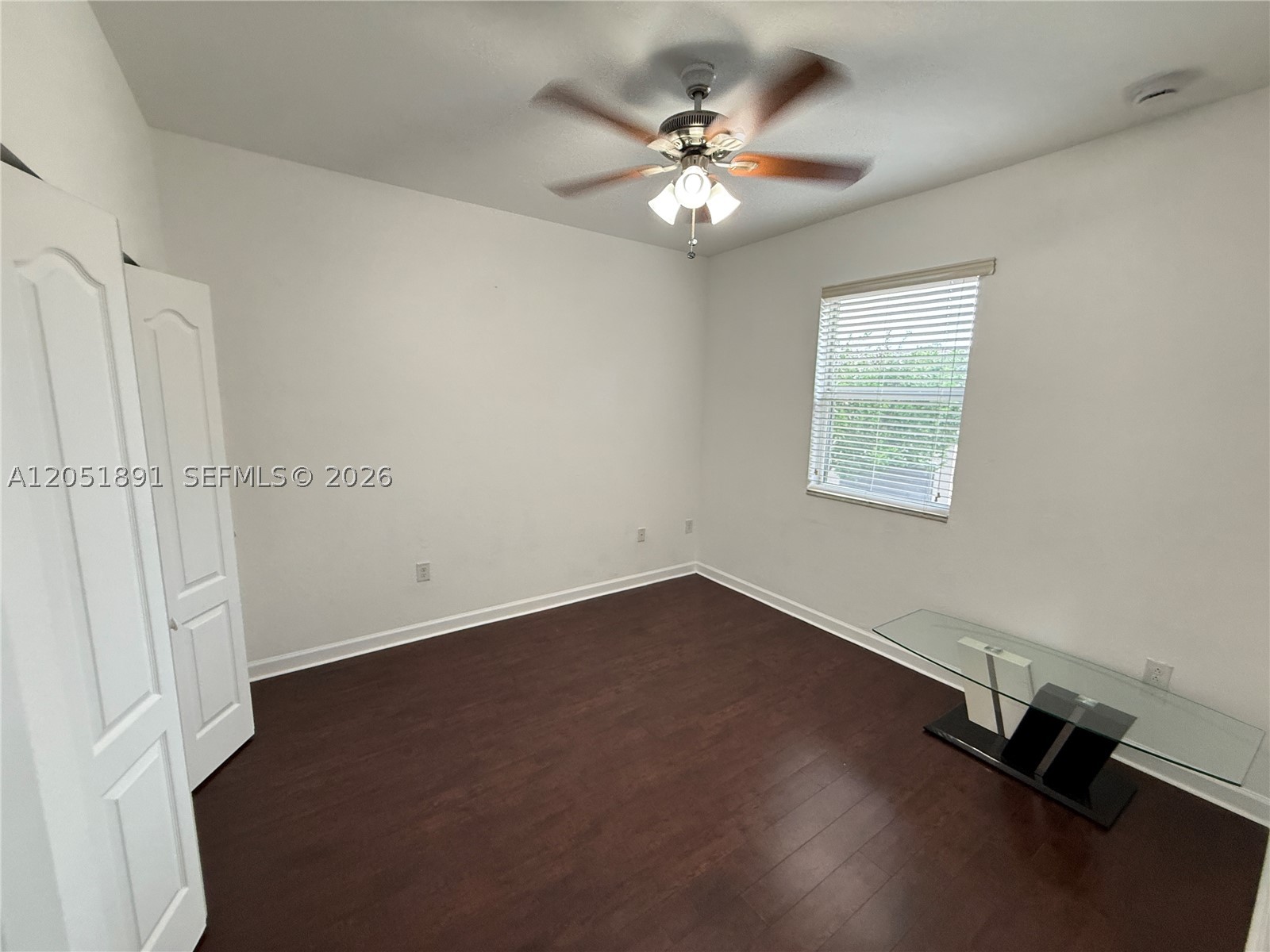 KENDALL COMMONS TOWNHOMES - Residential Lease