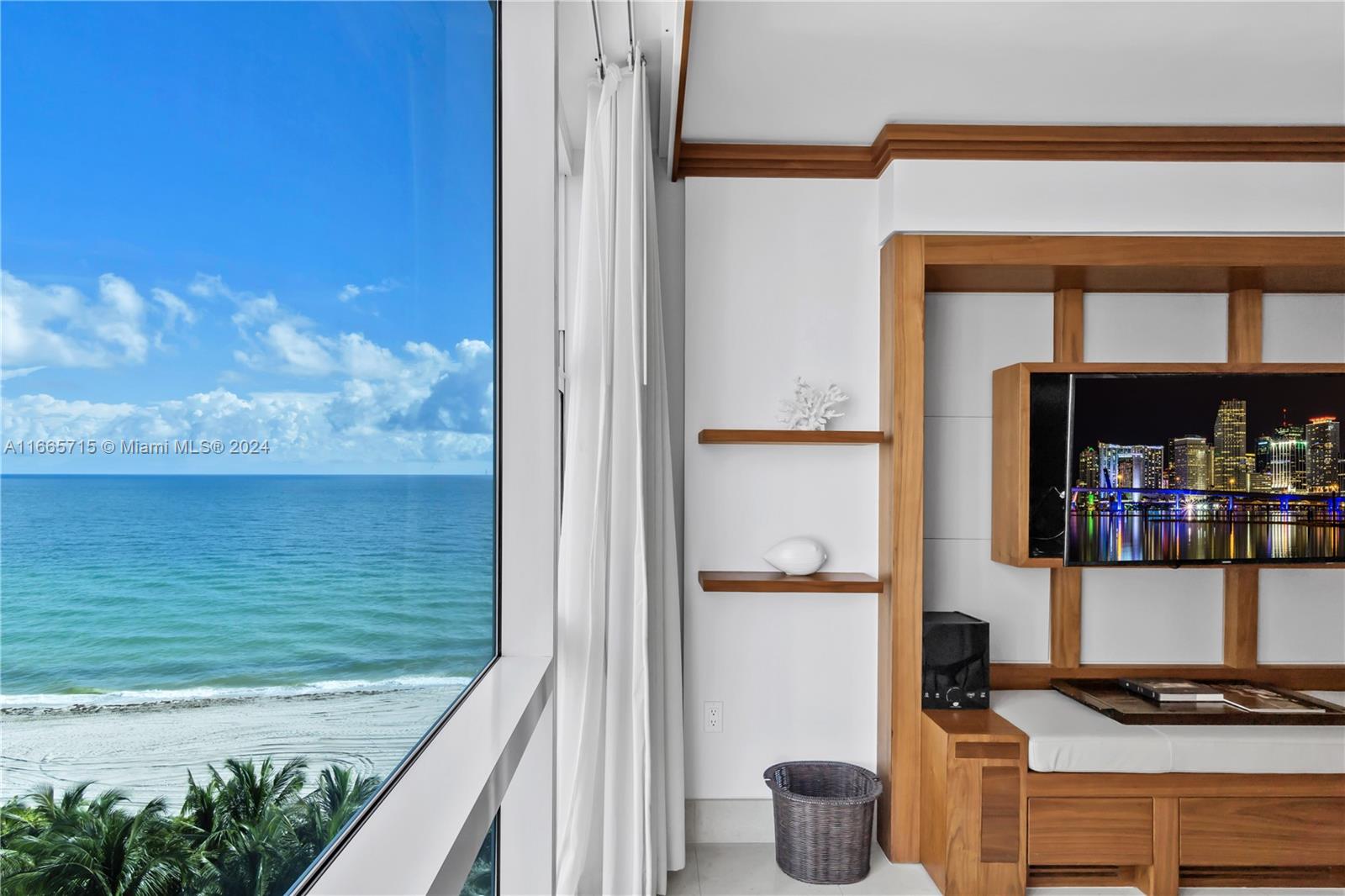 CENTRAL CARILLON BEACH CO - Residential