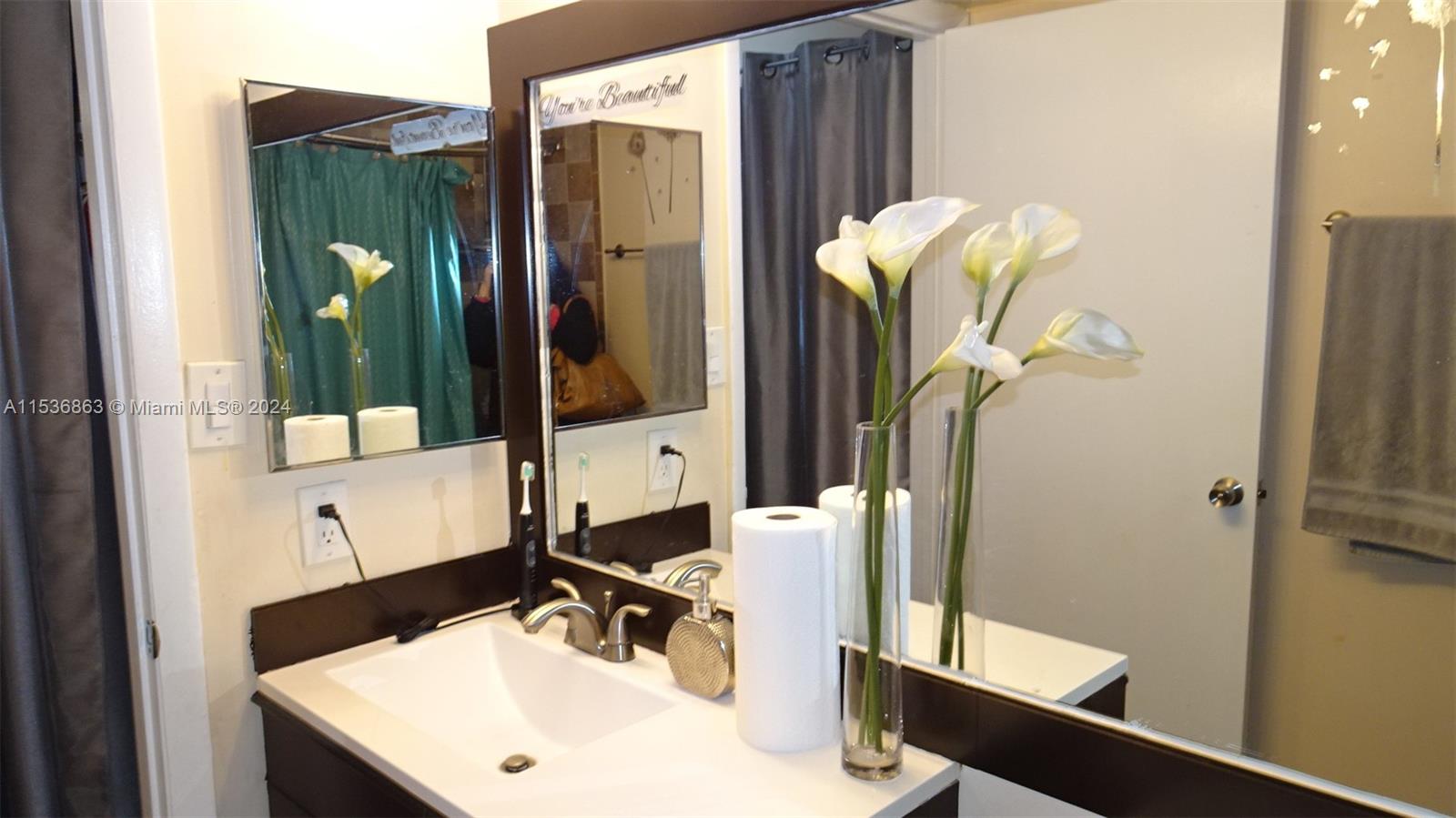 Hollywood Parc Condo - Residential