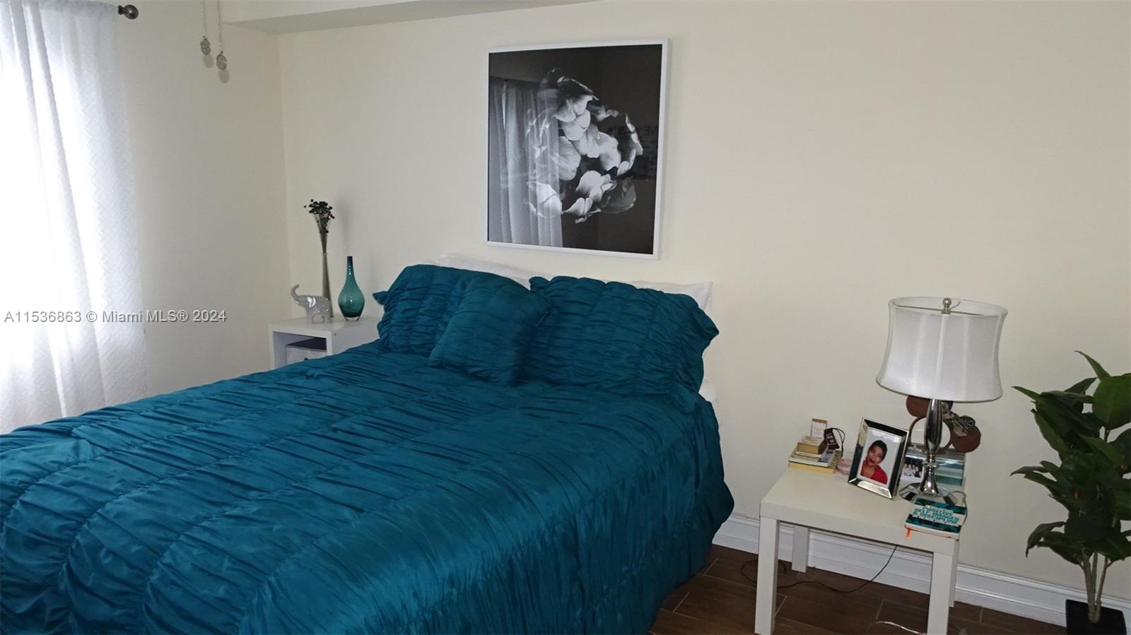Hollywood Parc Condo - Residential