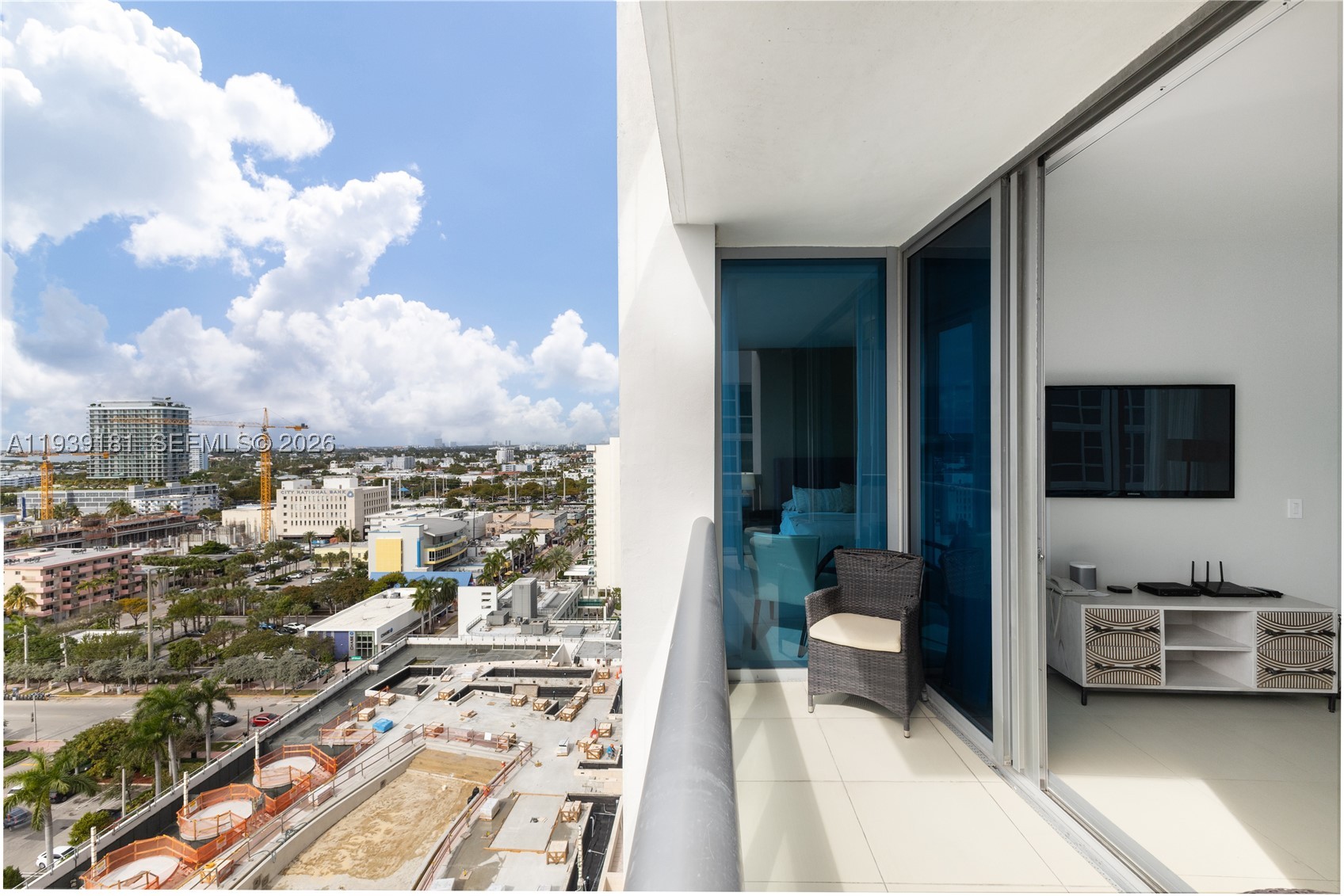 NORTH CARILLON BEACH COND - Residential