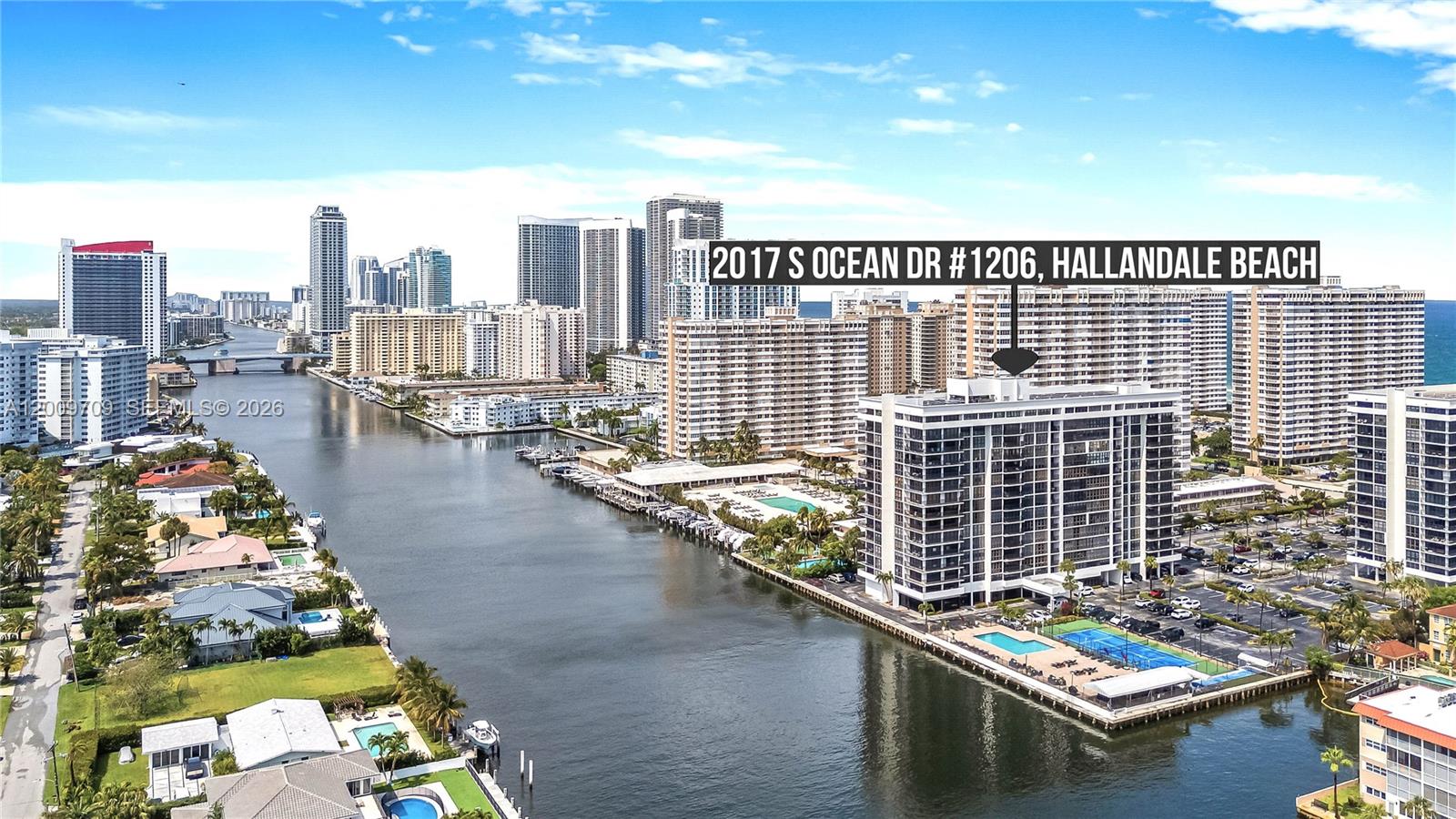 AVANT GARDE CONDO - Residential