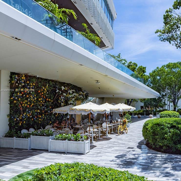 AVANT GARDE CONDO - Residential
