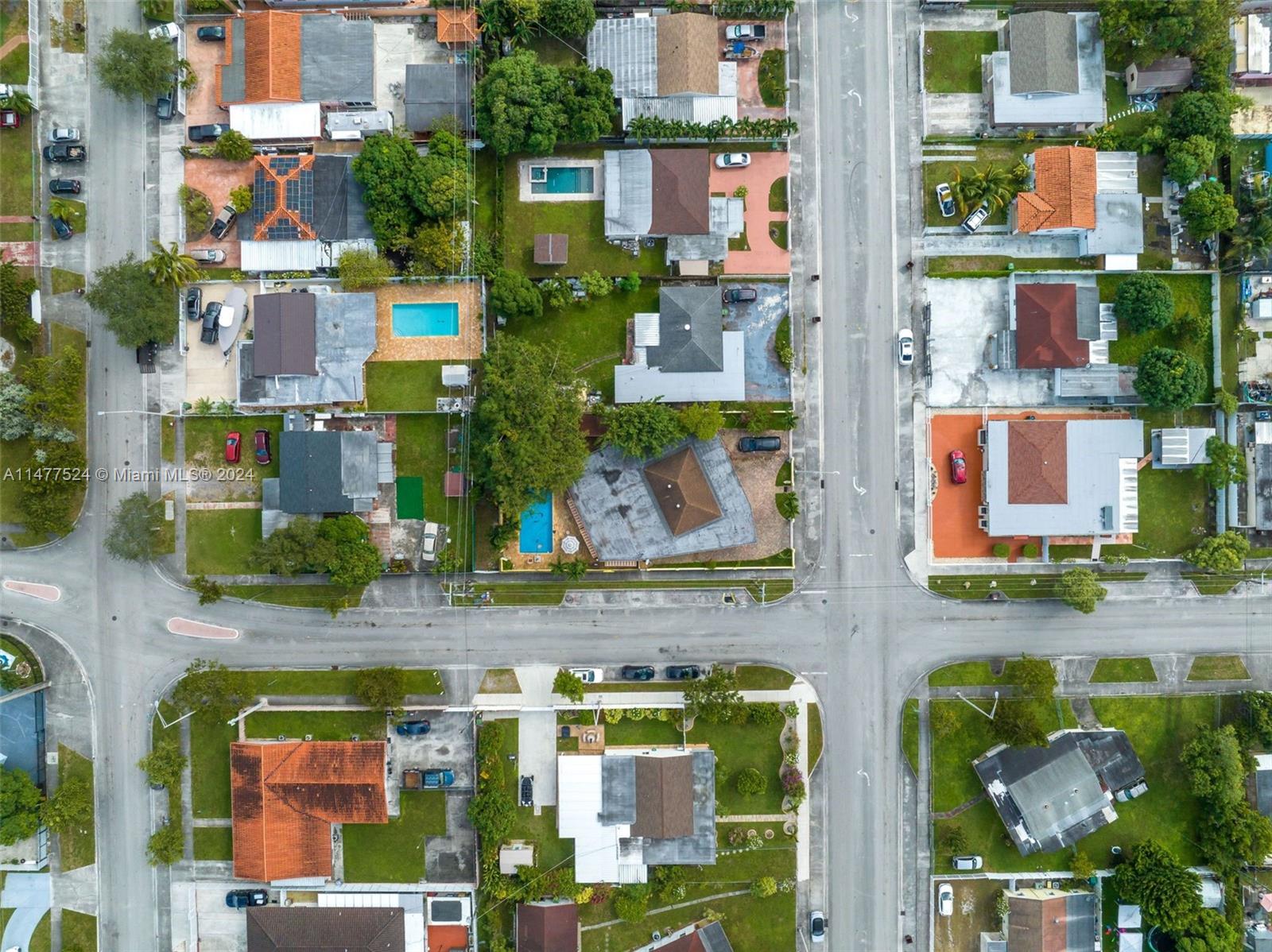 HIALEAH 13TH ADDN AMD PL - Residential