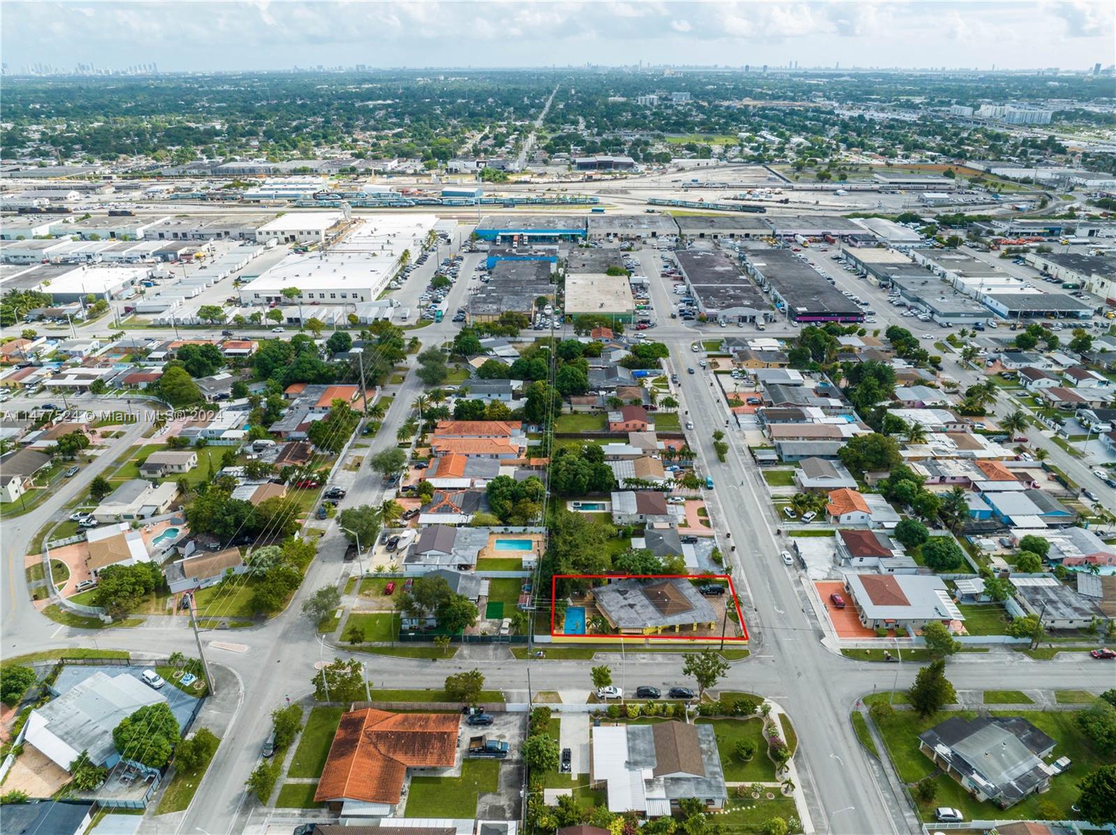 HIALEAH 13TH ADDN AMD PL - Residential