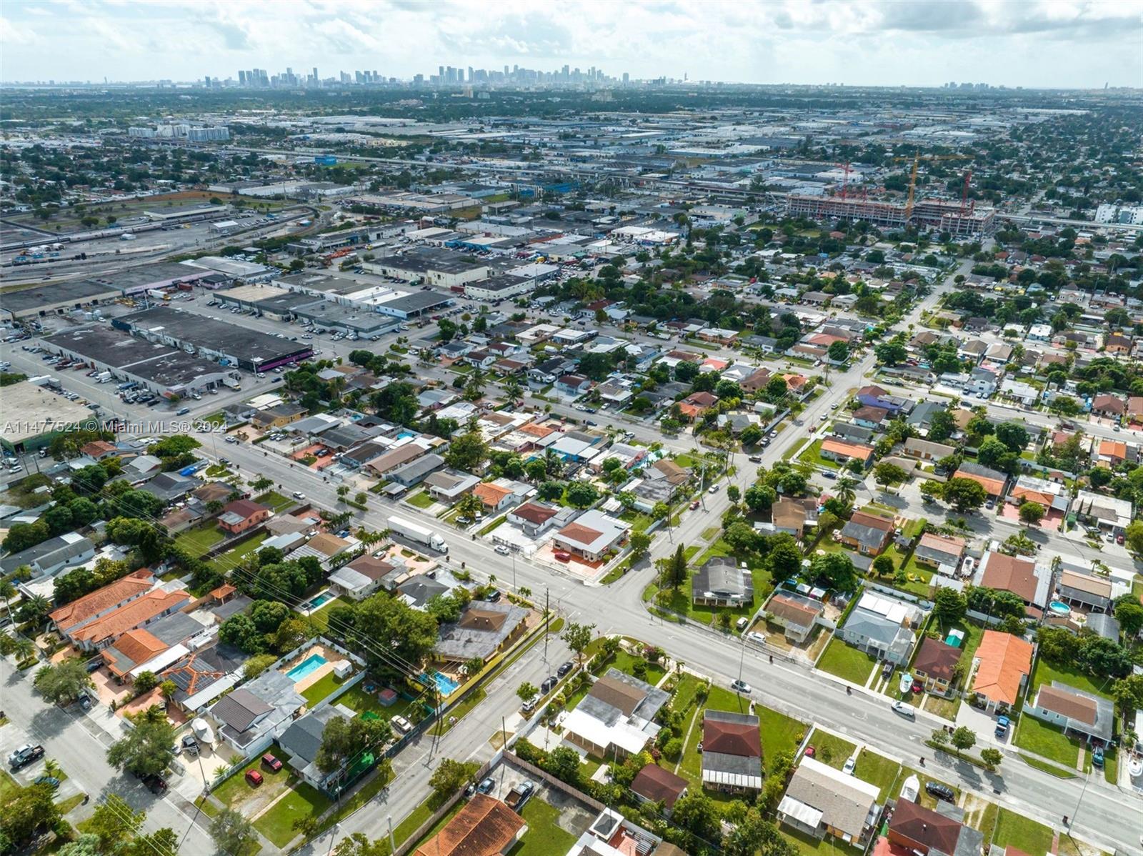 HIALEAH 13TH ADDN AMD PL - Residential