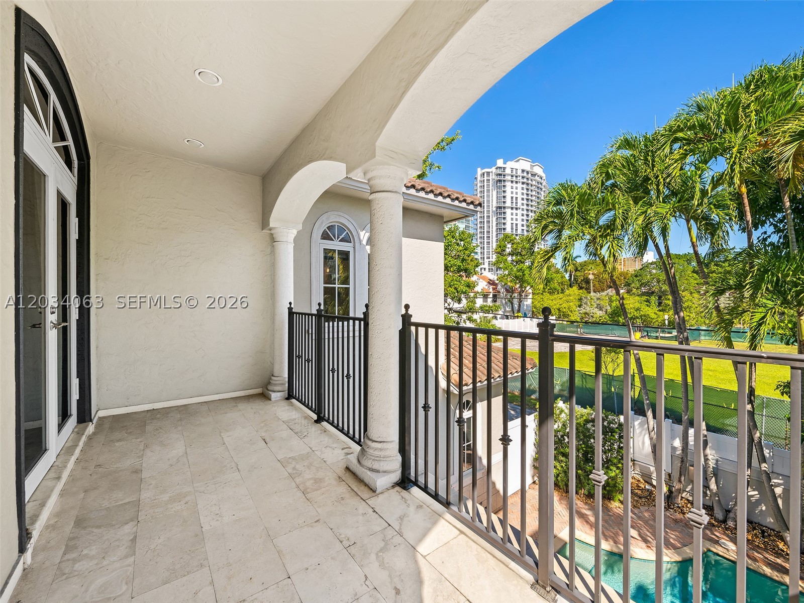 COLEE HAMMOCK - Residential Lease