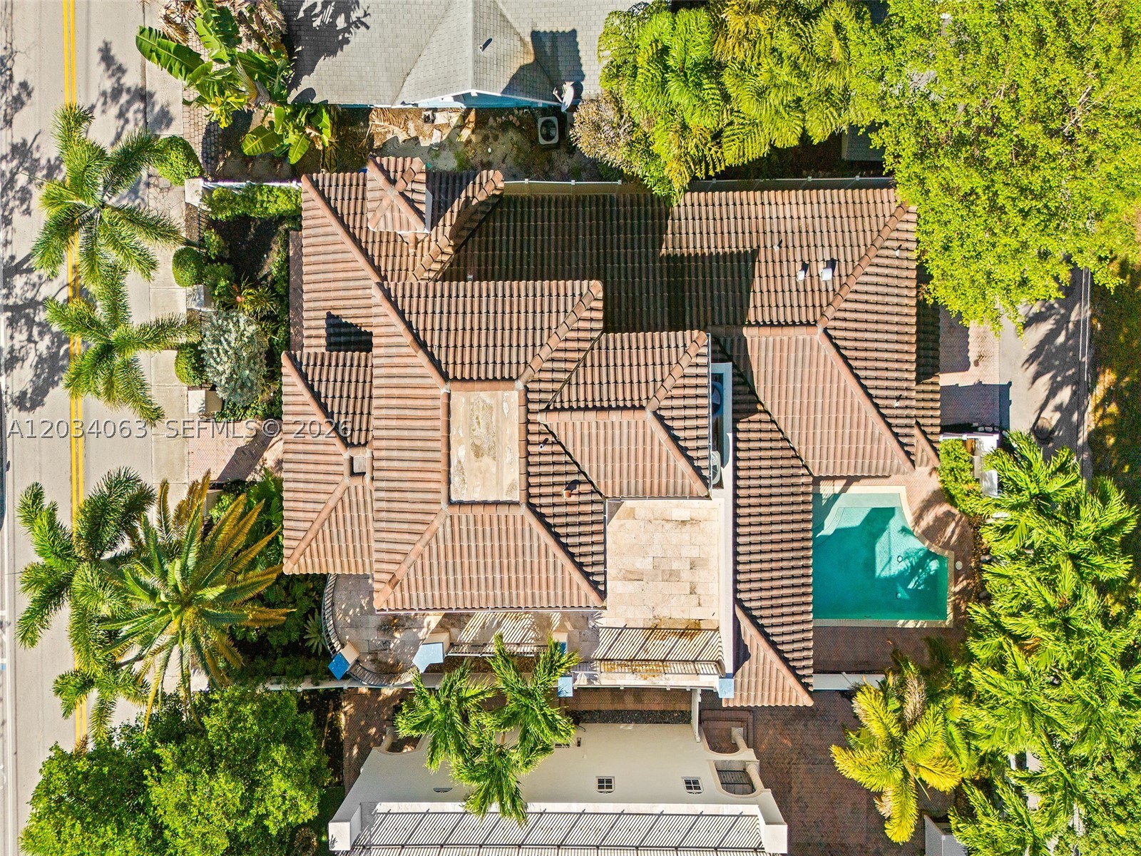 COLEE HAMMOCK - Residential Lease