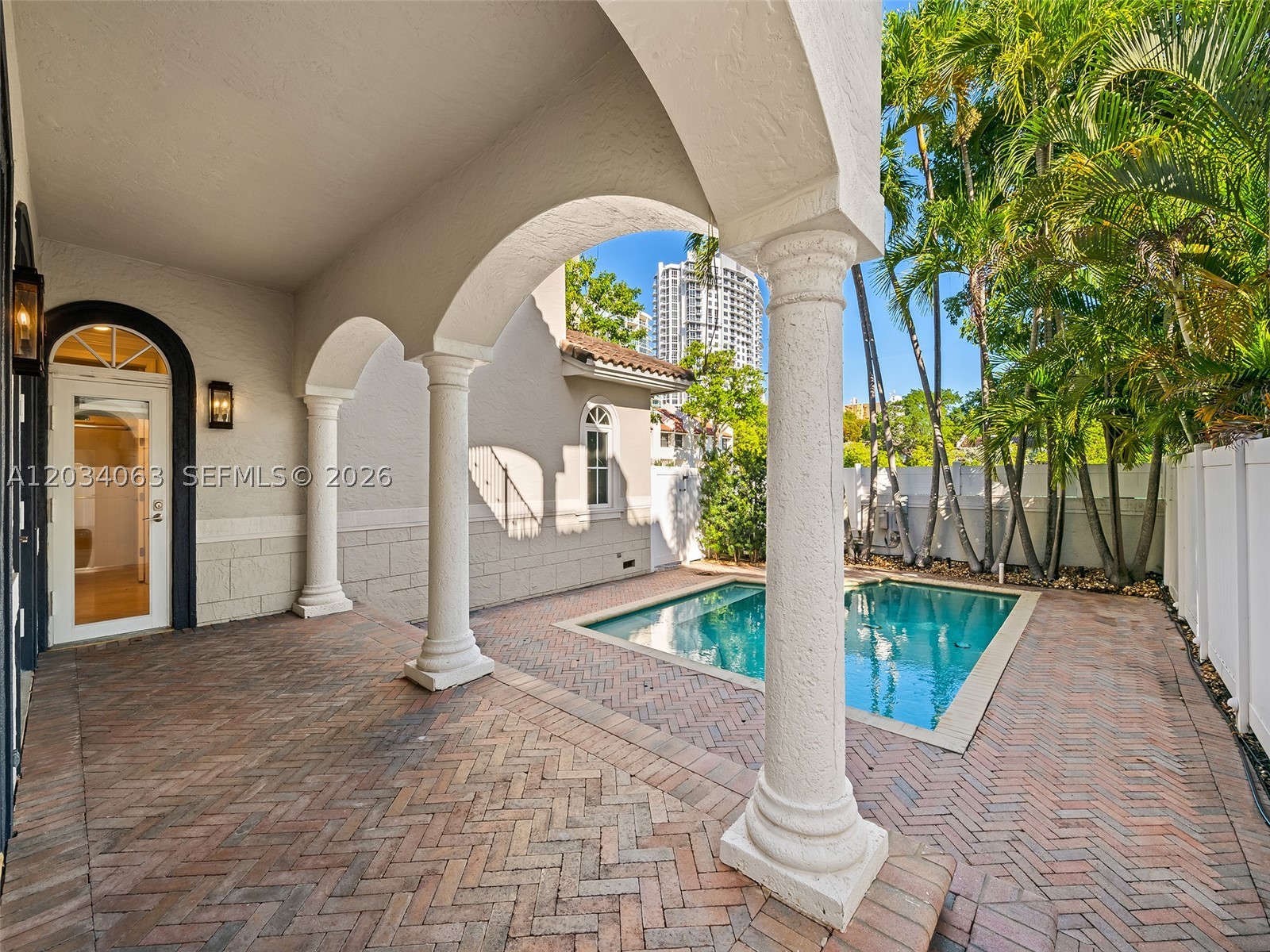 COLEE HAMMOCK - Residential Lease