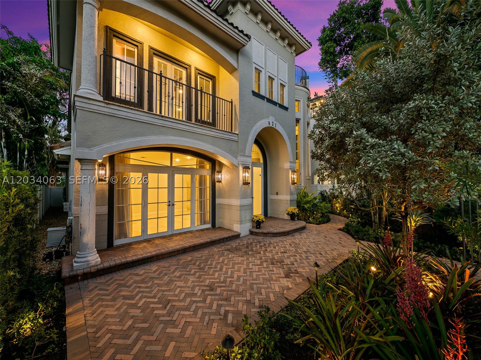 COLEE HAMMOCK - Residential Lease