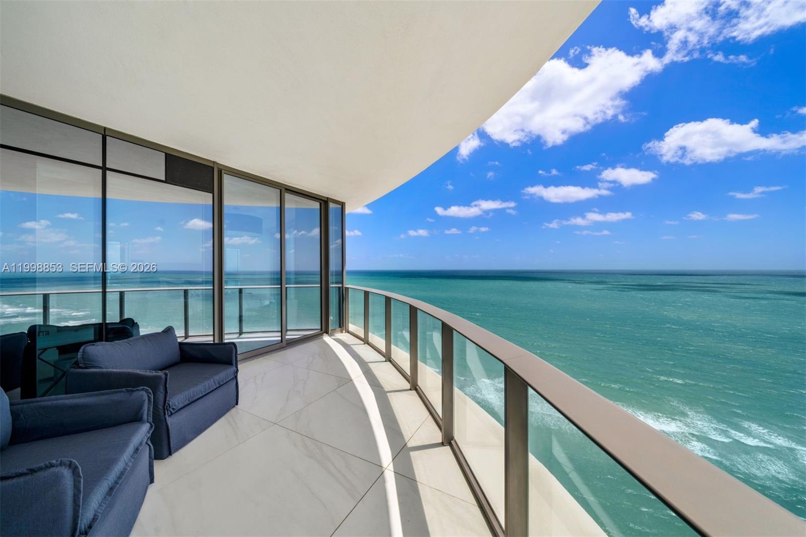 Ritz Carlton - Residential