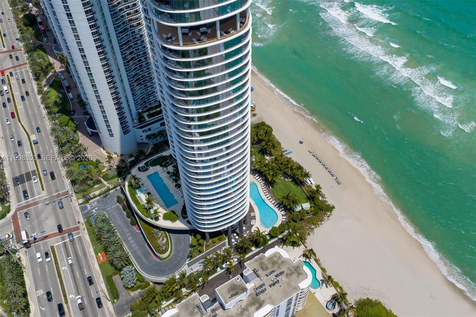 Ritz Carlton - Residential