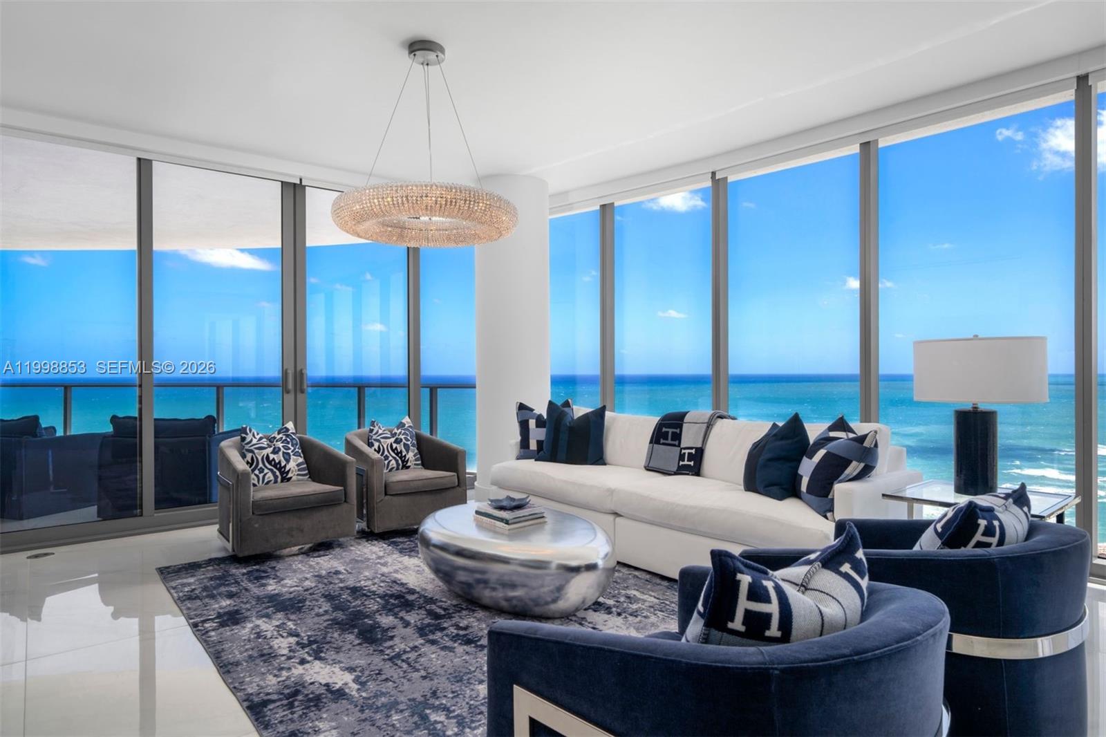 Ritz Carlton - Residential