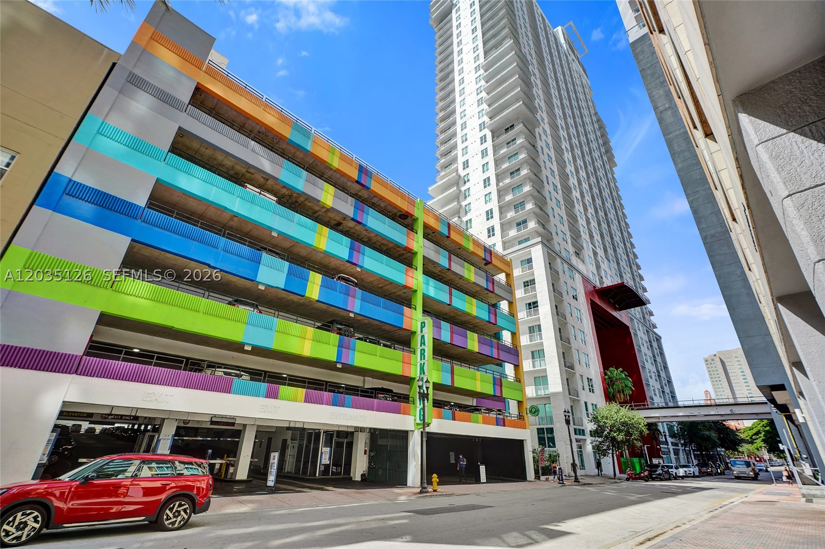 THE LOFT DOWNTOWN II COND - Residential