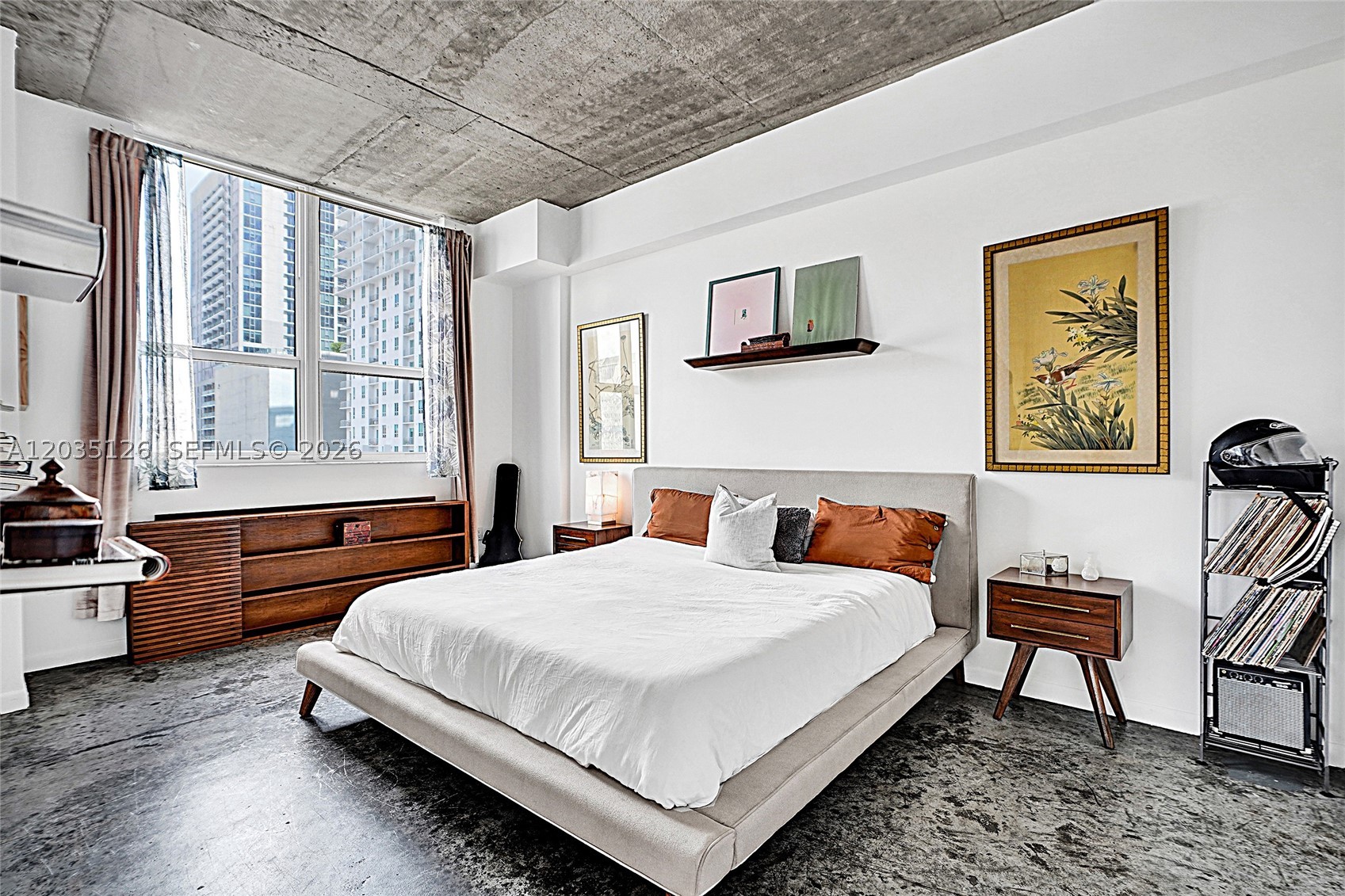 THE LOFT DOWNTOWN II COND - Residential