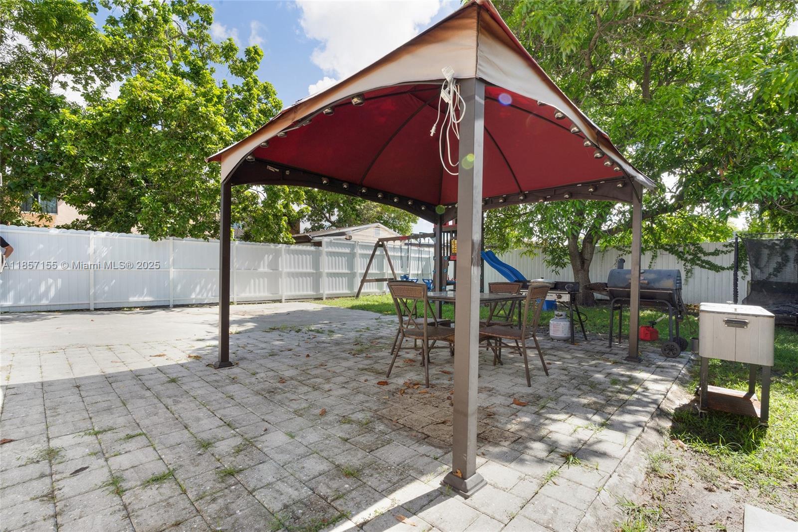 W FLAGLER PK - Residential