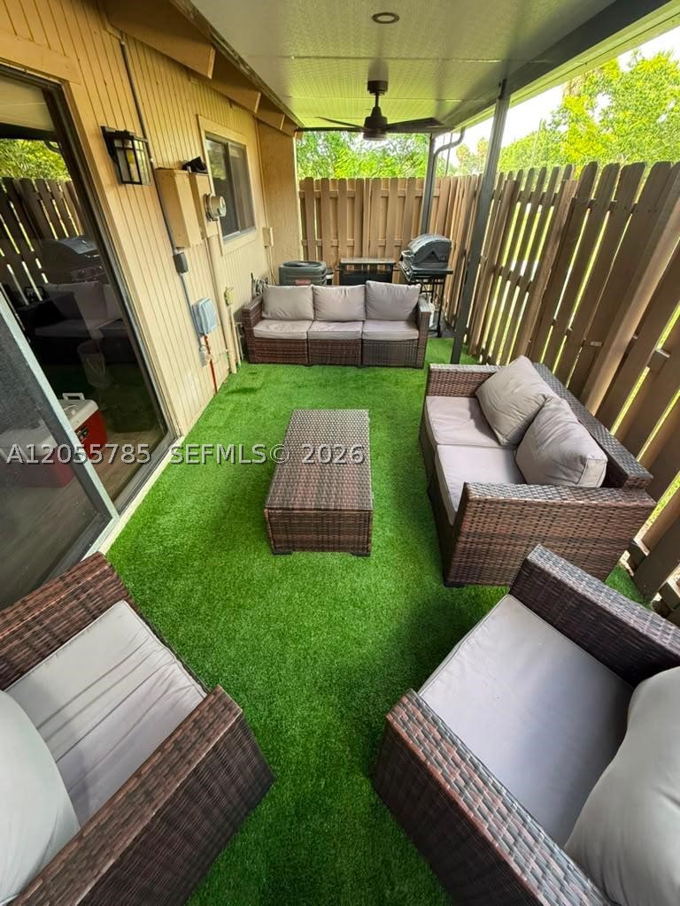 ARROWHEAD GOLF AND TENNIS - Residential Lease