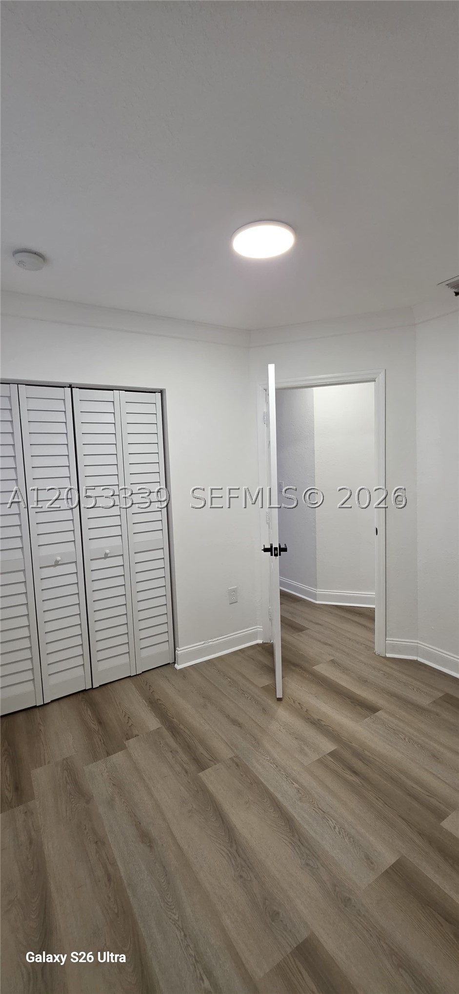 WHISPERING PINES EST SEC - Residential