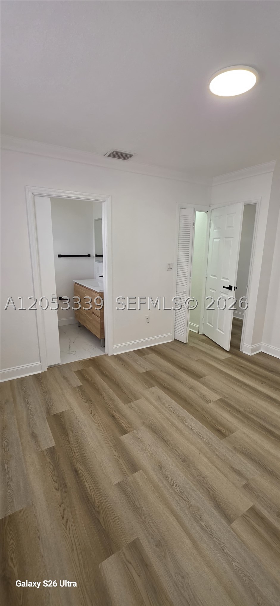 WHISPERING PINES EST SEC - Residential