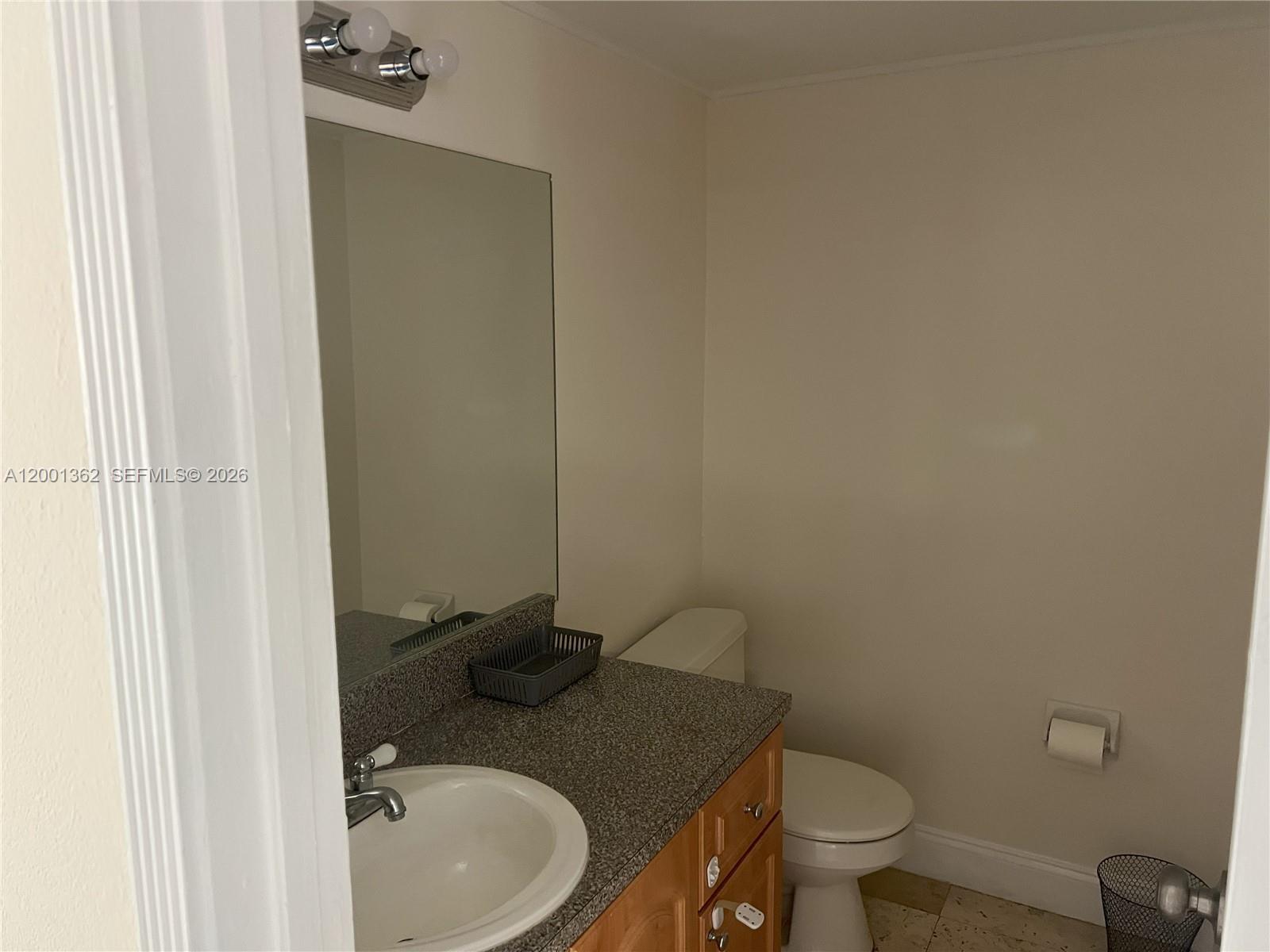 CORAL SPRINGS ESTATE TOWN - Residential