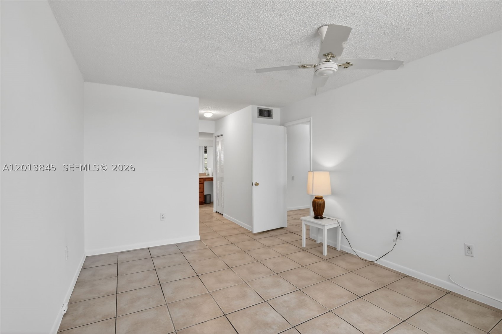 LIME BAY CONDOMINIUM 4 - Residential