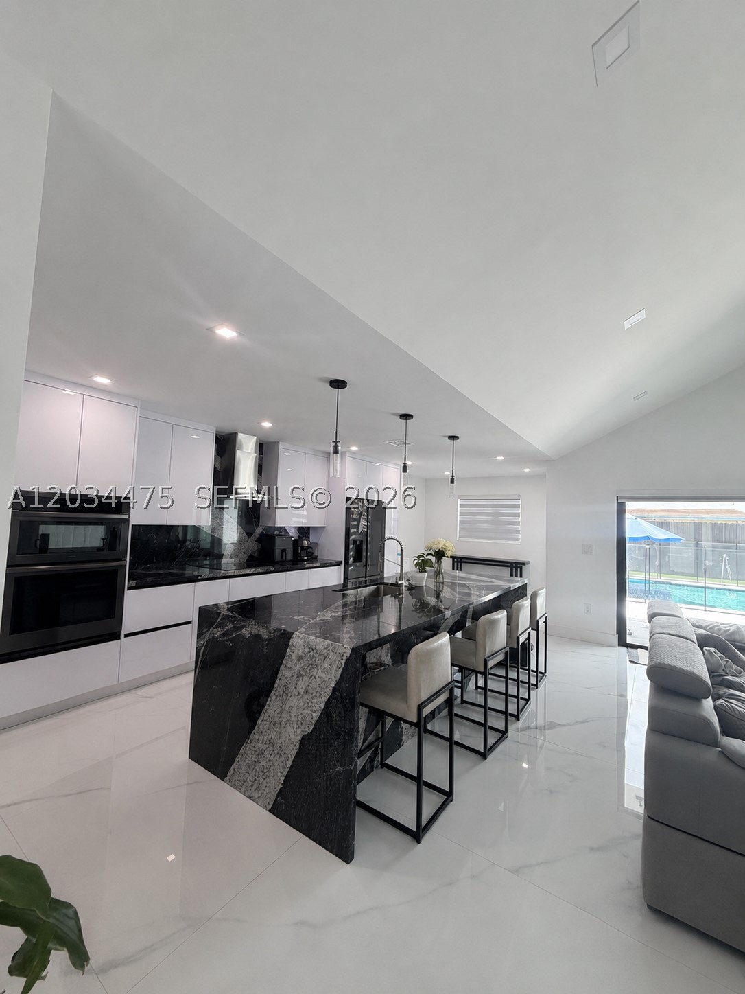 AMERICAN HOMES - Residential