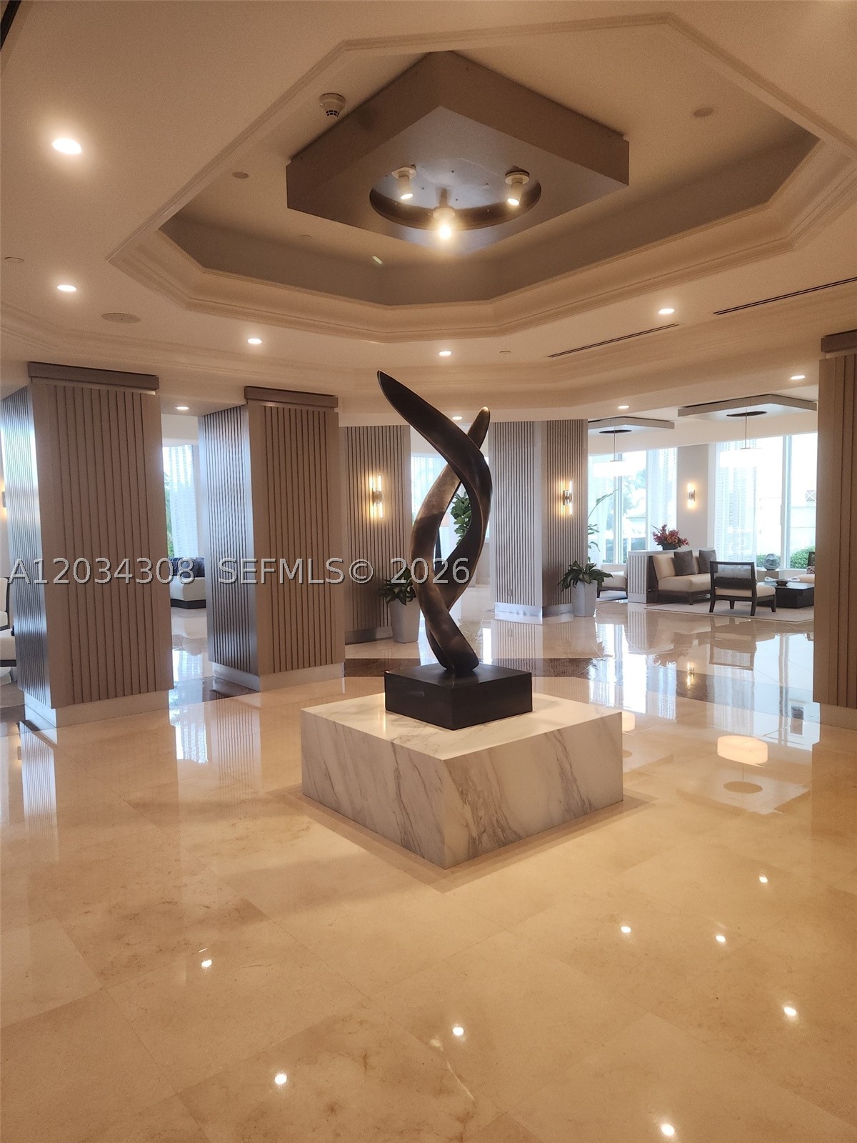 BLUE DIAMOND CONDO - Residential Lease