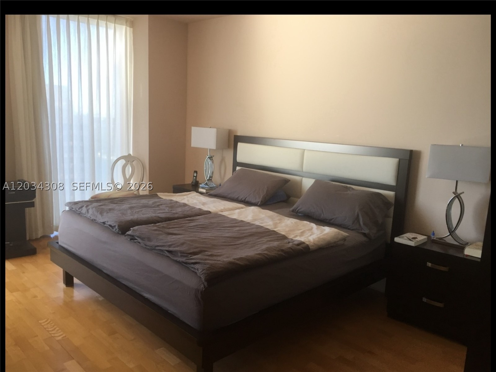 BLUE DIAMOND CONDO - Residential Lease