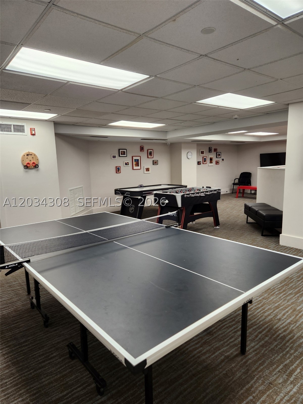 BLUE DIAMOND CONDO - Residential Lease
