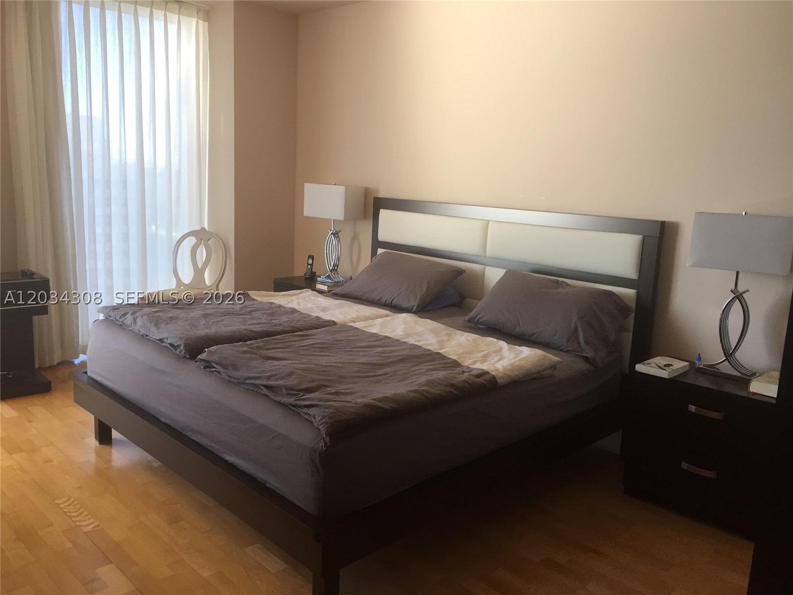 BLUE DIAMOND CONDO - Residential Lease