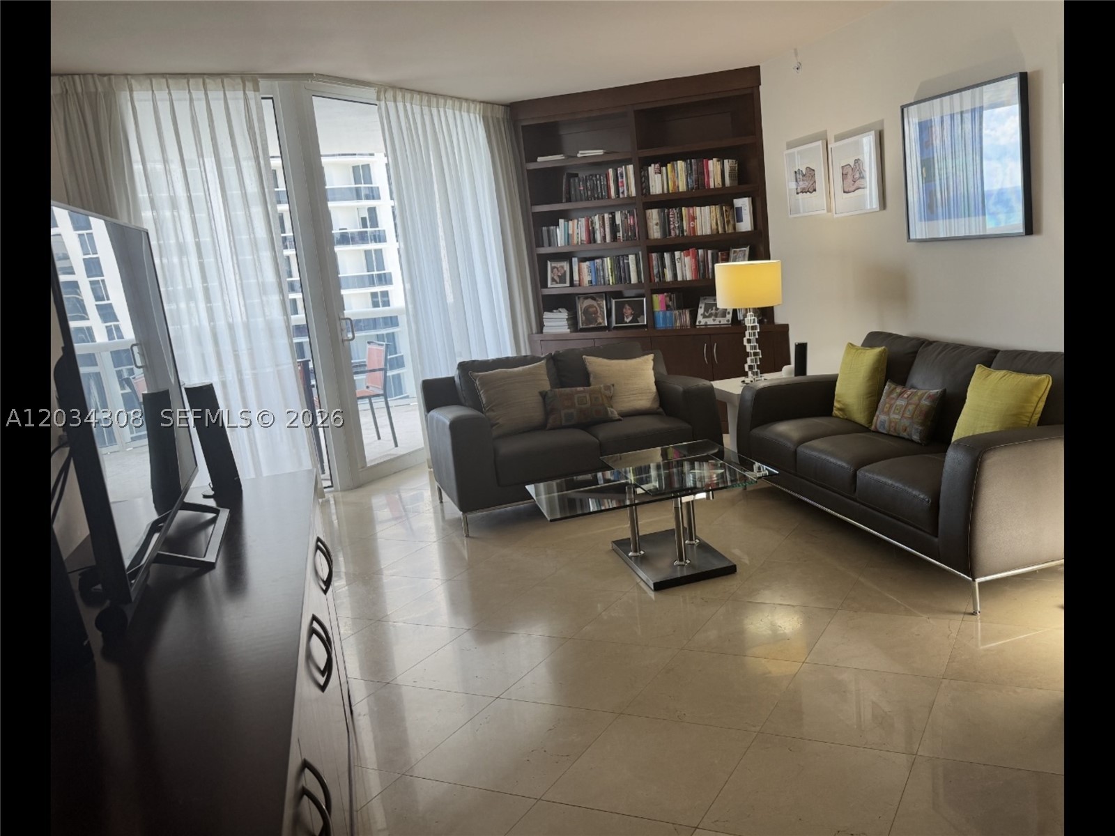 BLUE DIAMOND CONDO - Residential Lease