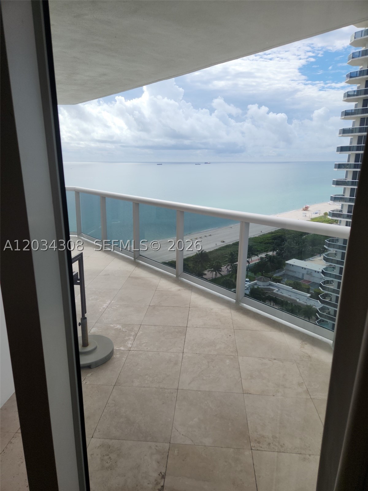 BLUE DIAMOND CONDO - Residential Lease