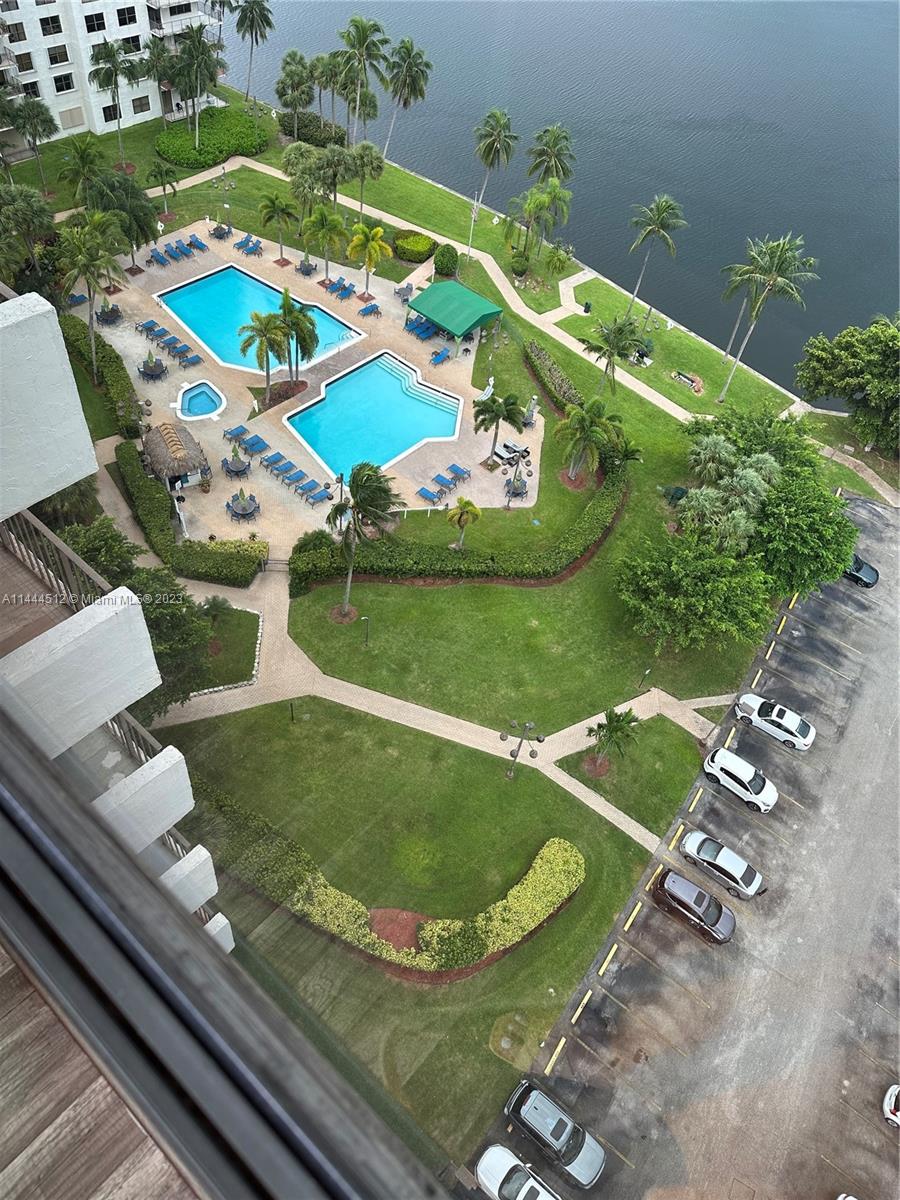 TOWER AT BISCAYNE COVE CO - Residential