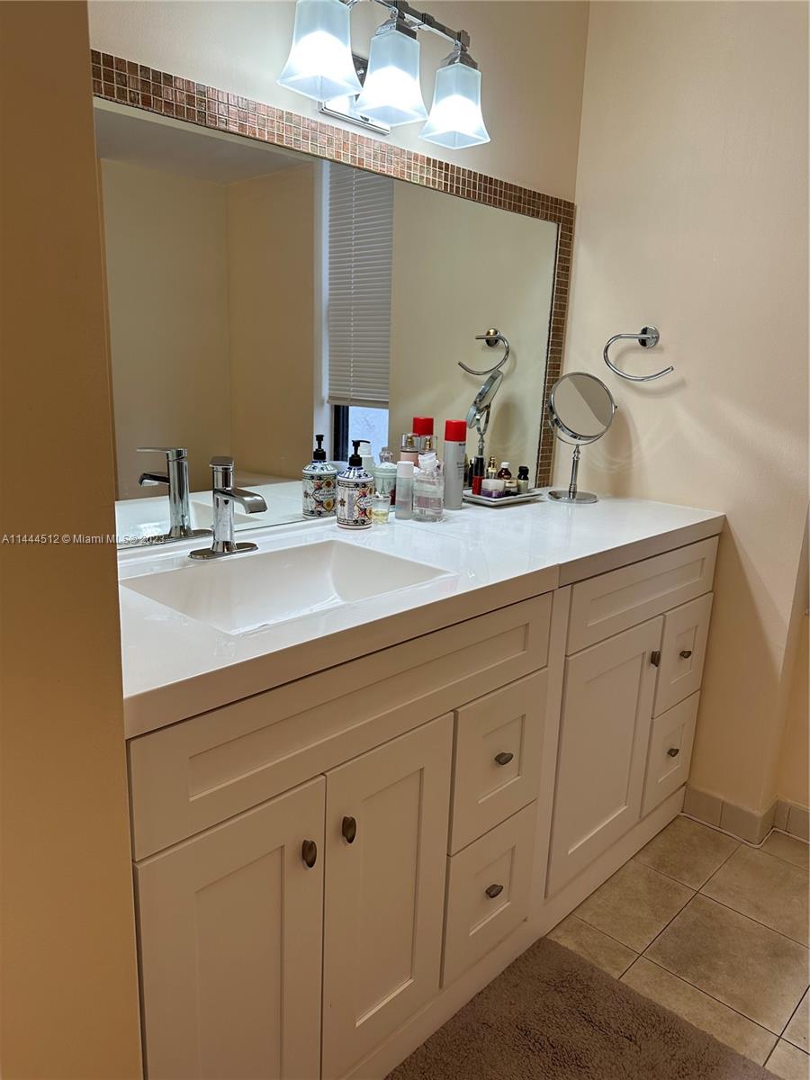 TOWER AT BISCAYNE COVE CO - Residential