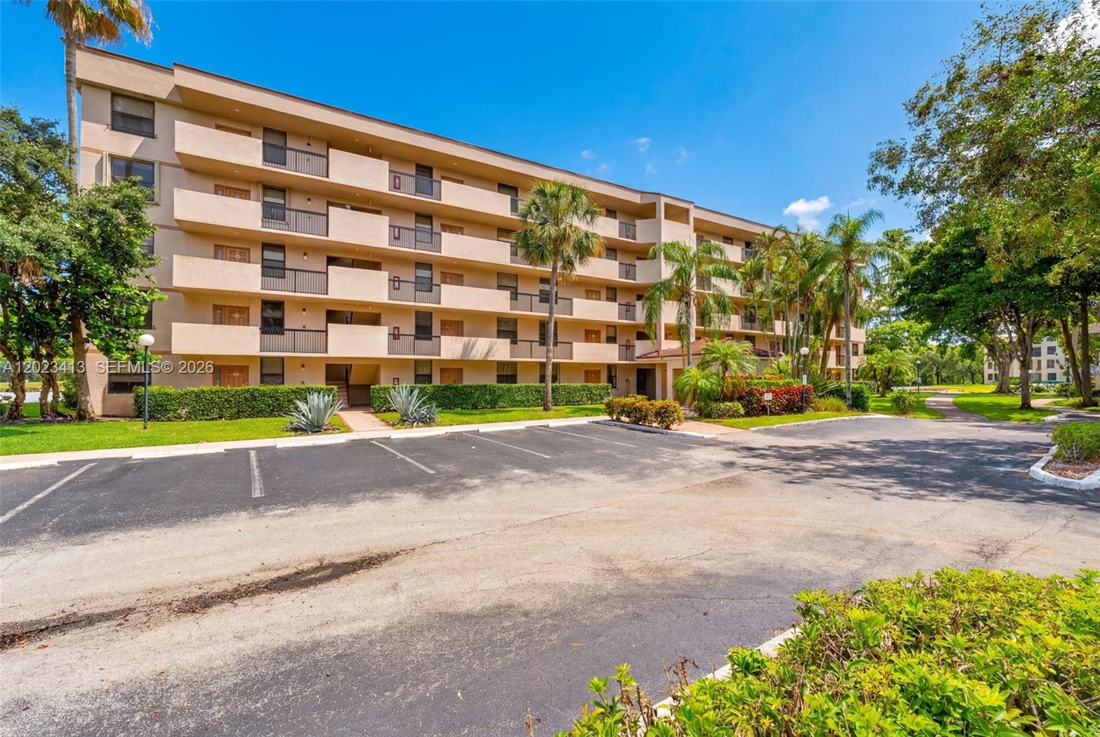 APPLEWOOD VILLAGE II-F CO - Residential