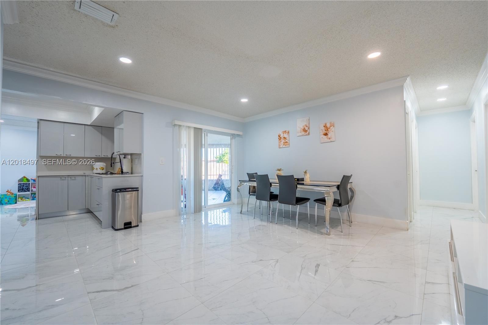 SOUTHLAND PINES - Residential