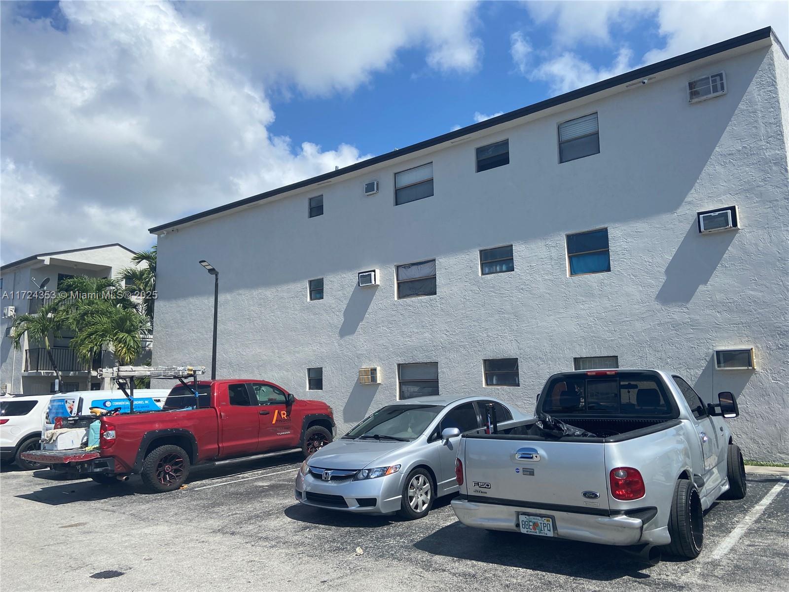 GUERNICA CONDO - Residential Lease