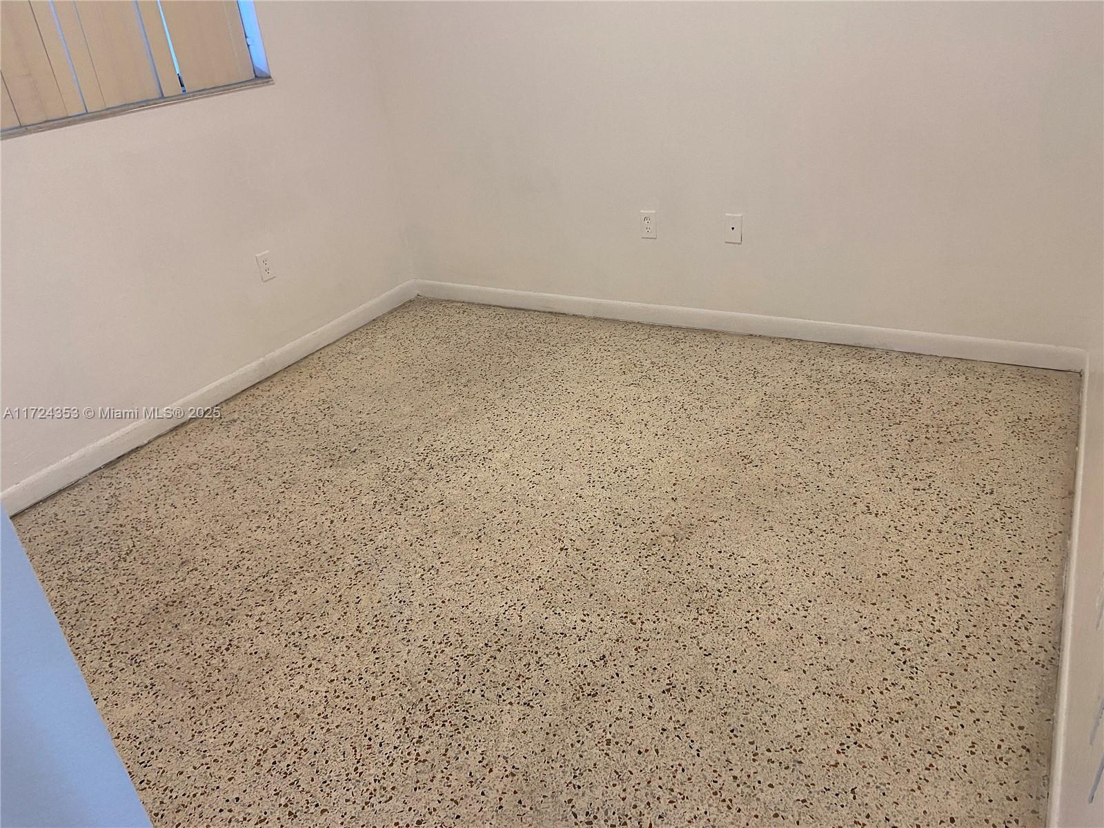 GUERNICA CONDO - Residential Lease