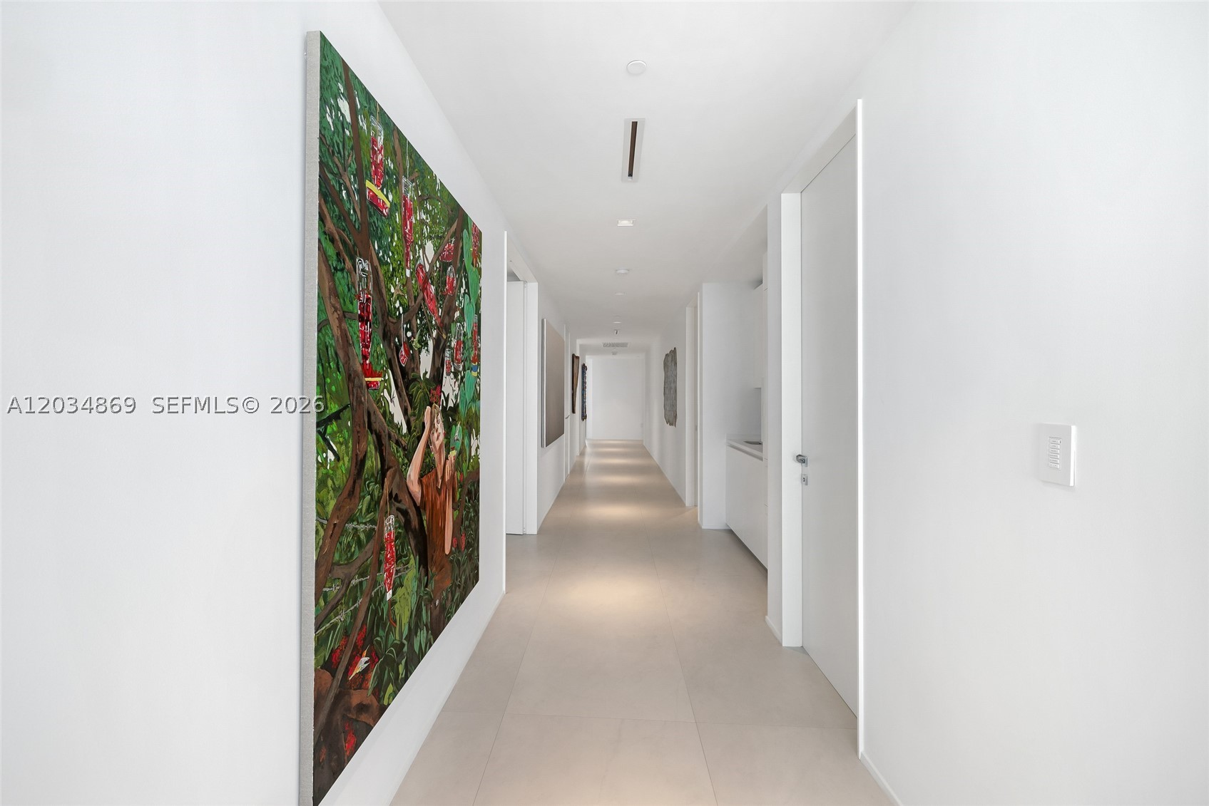ONE THOUSAND MUSEUM CONDO - Residential