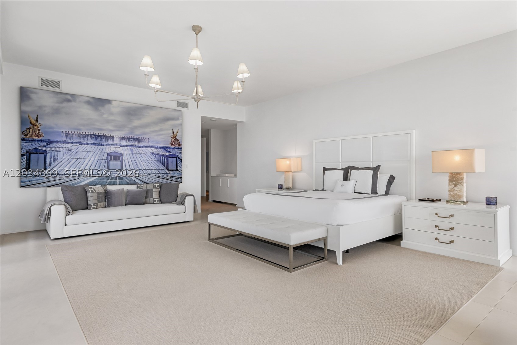 ONE THOUSAND MUSEUM CONDO - Residential