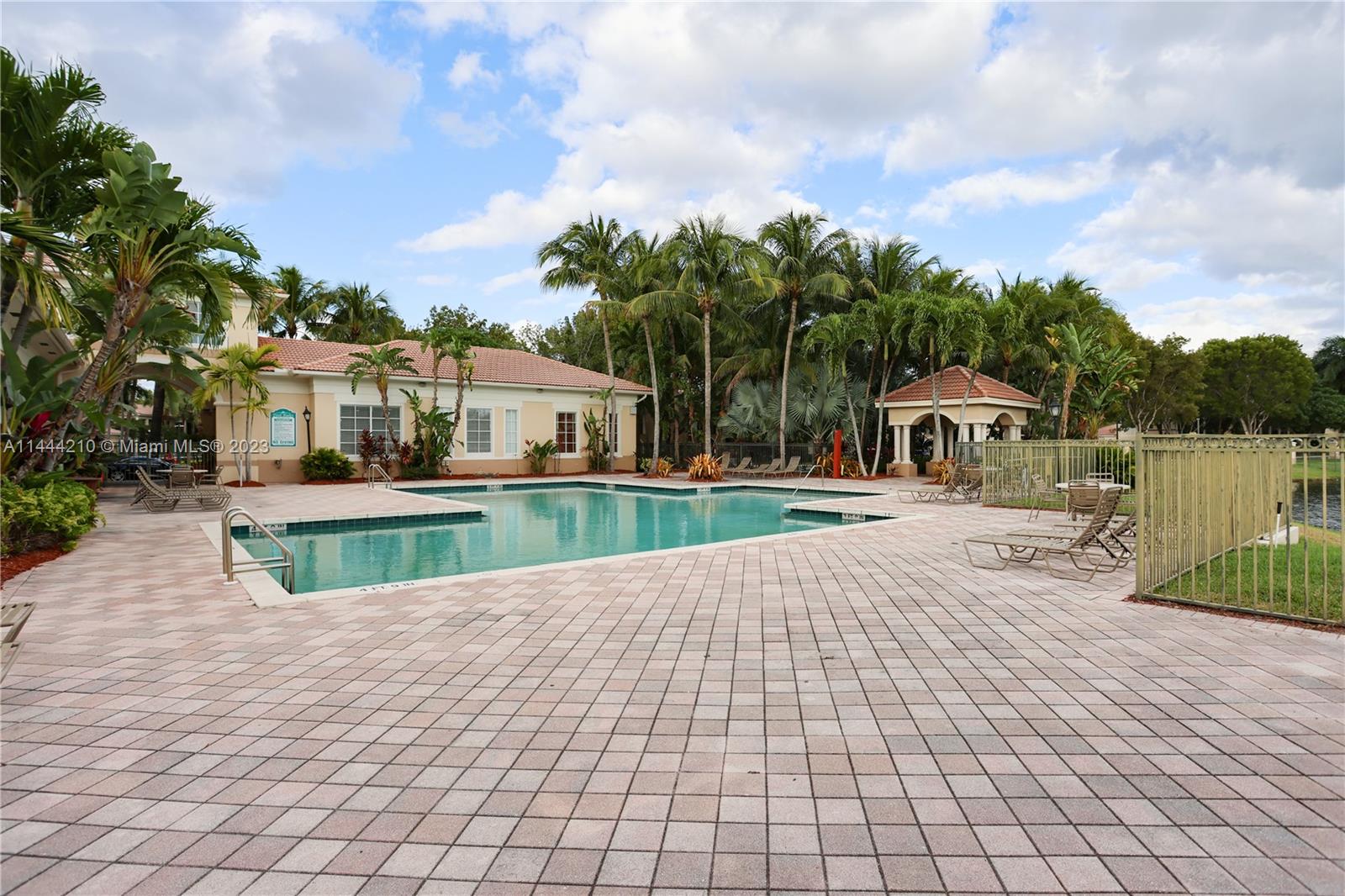 AVENTINE AT MIRAMAR CONDO - Residential
