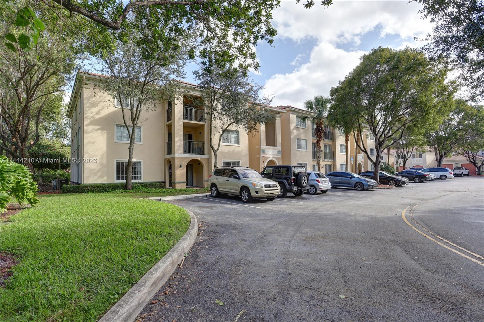 AVENTINE AT MIRAMAR CONDO - Residential